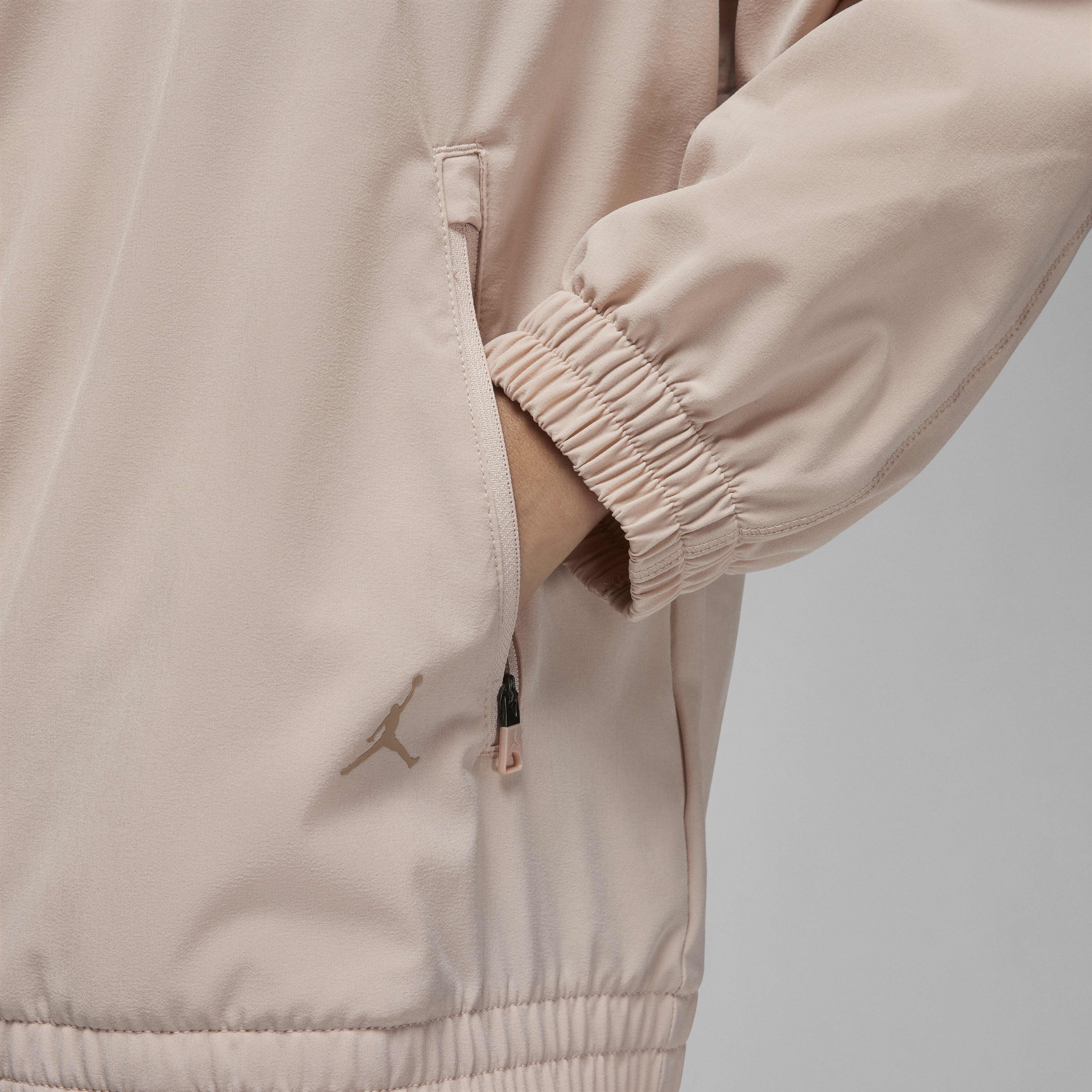 جوردن سبورت image number 3