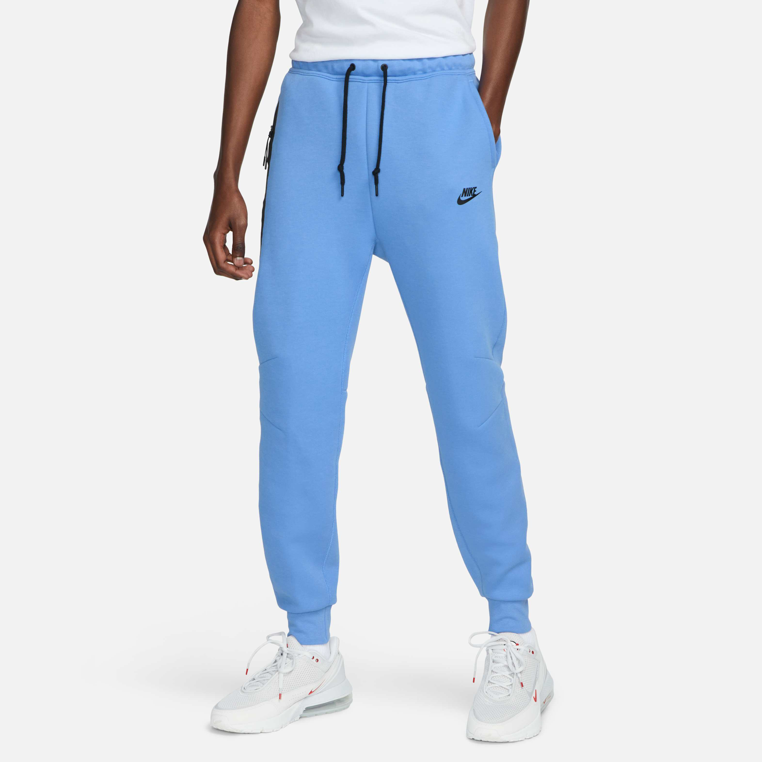 Nike Sportswear Tech Fleece image number 0