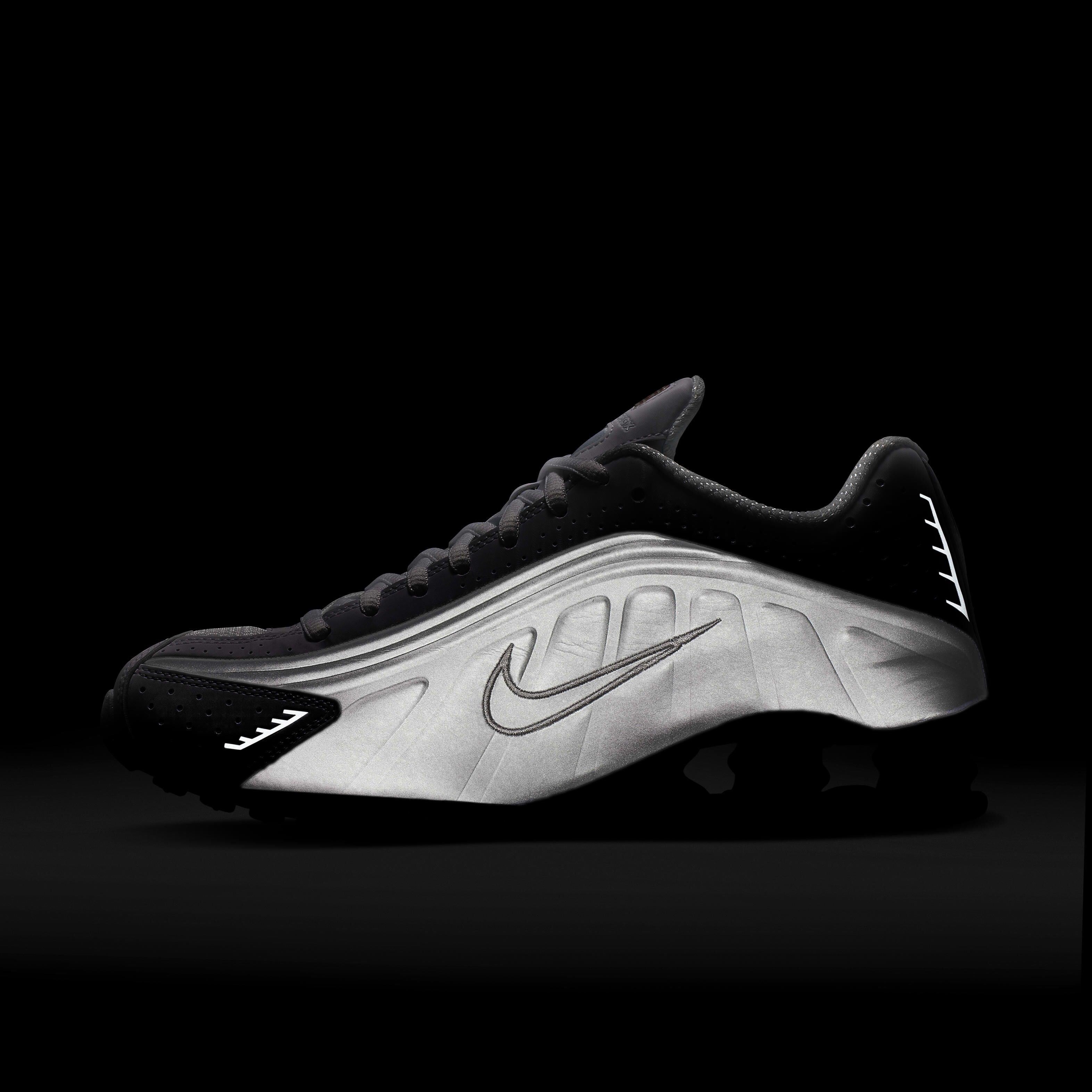 Buy Nike Shox R4 Women s Shoes Nike Saudi Official