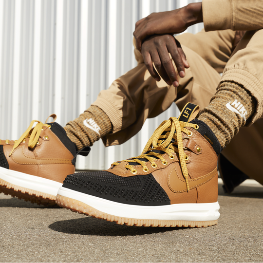 Nike top womens duckboot