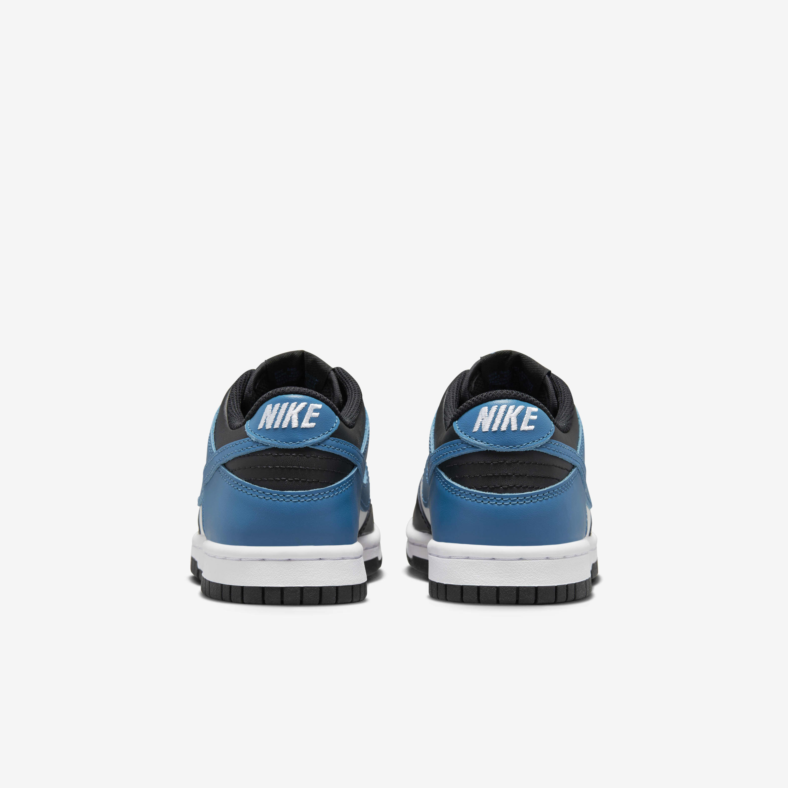 Nike Dunk Low image number 5