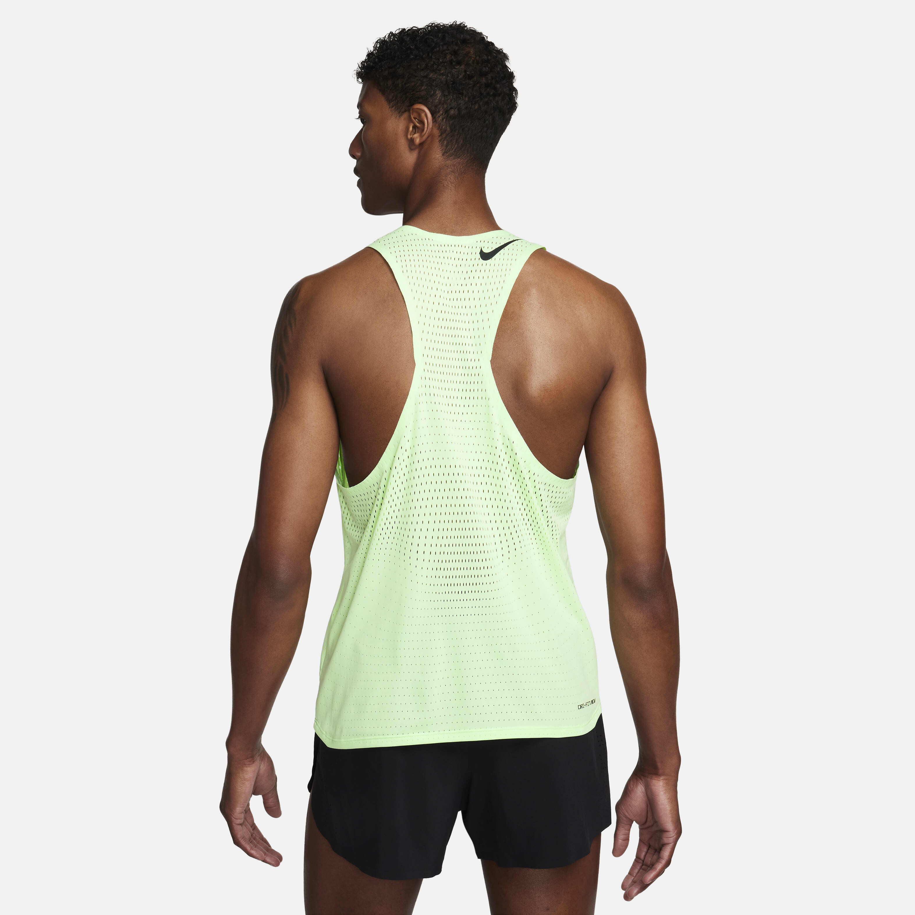 Nike lightweight vest best sale