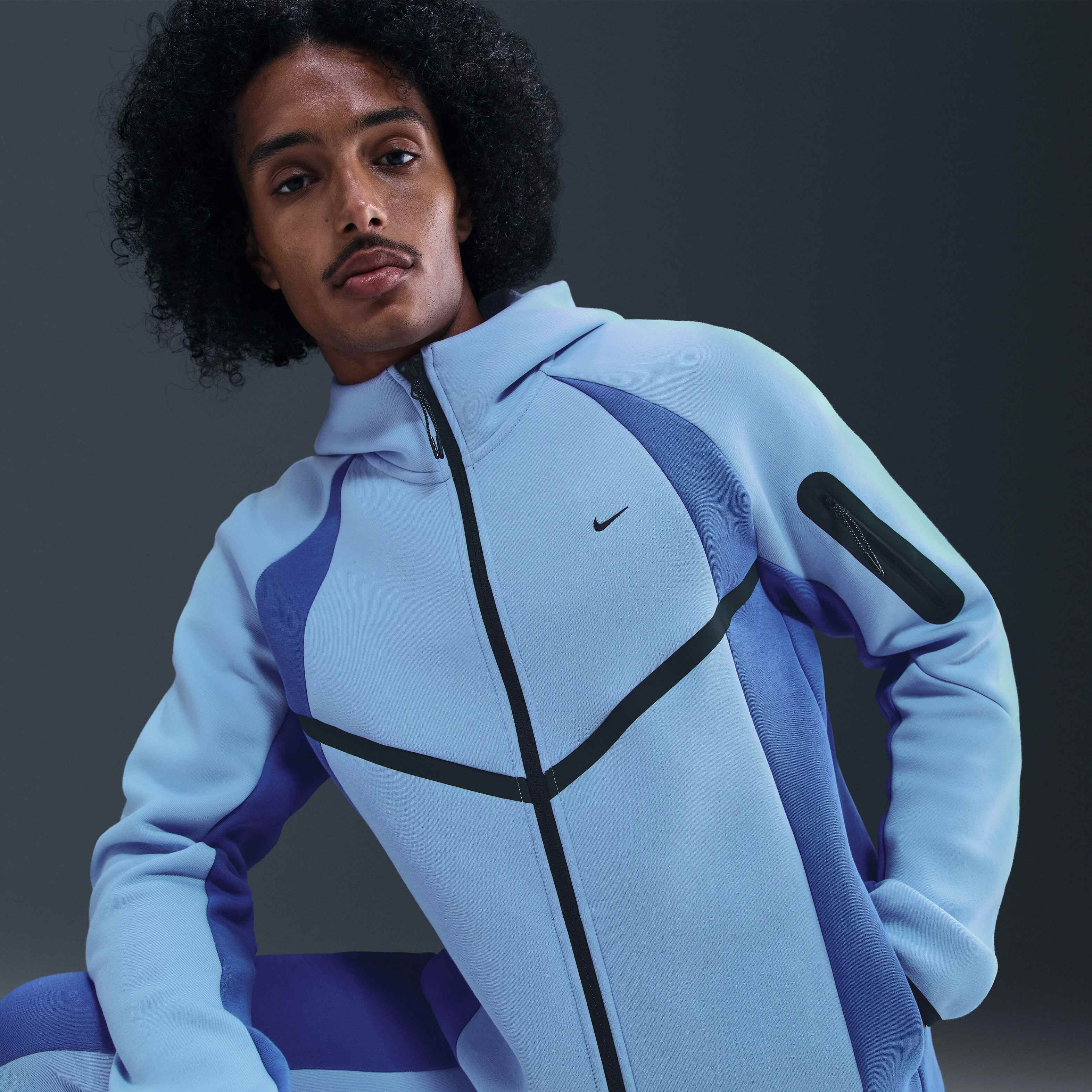 Nike Tech image number 2