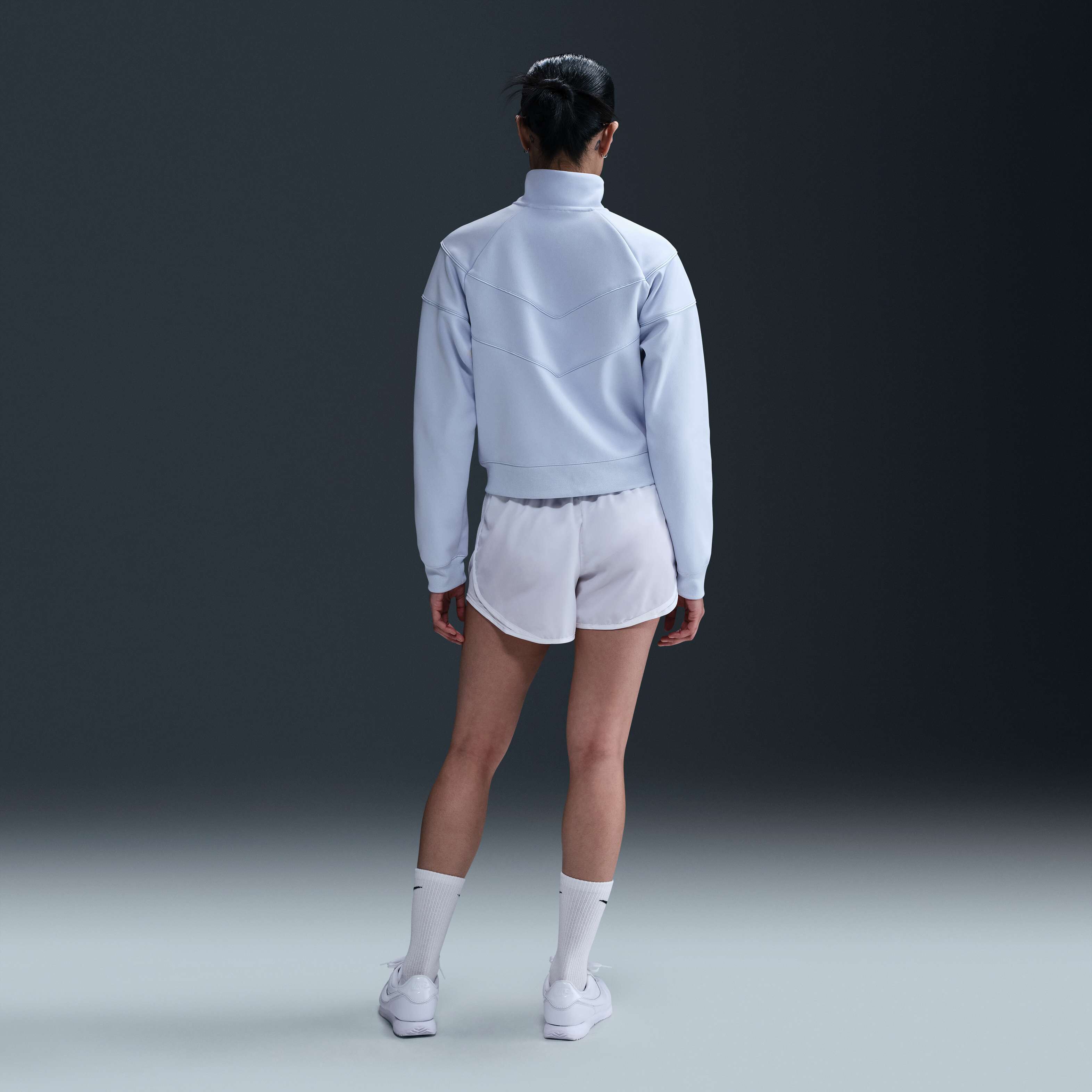 نايكي سبورتسوير ويندرانر image number 4