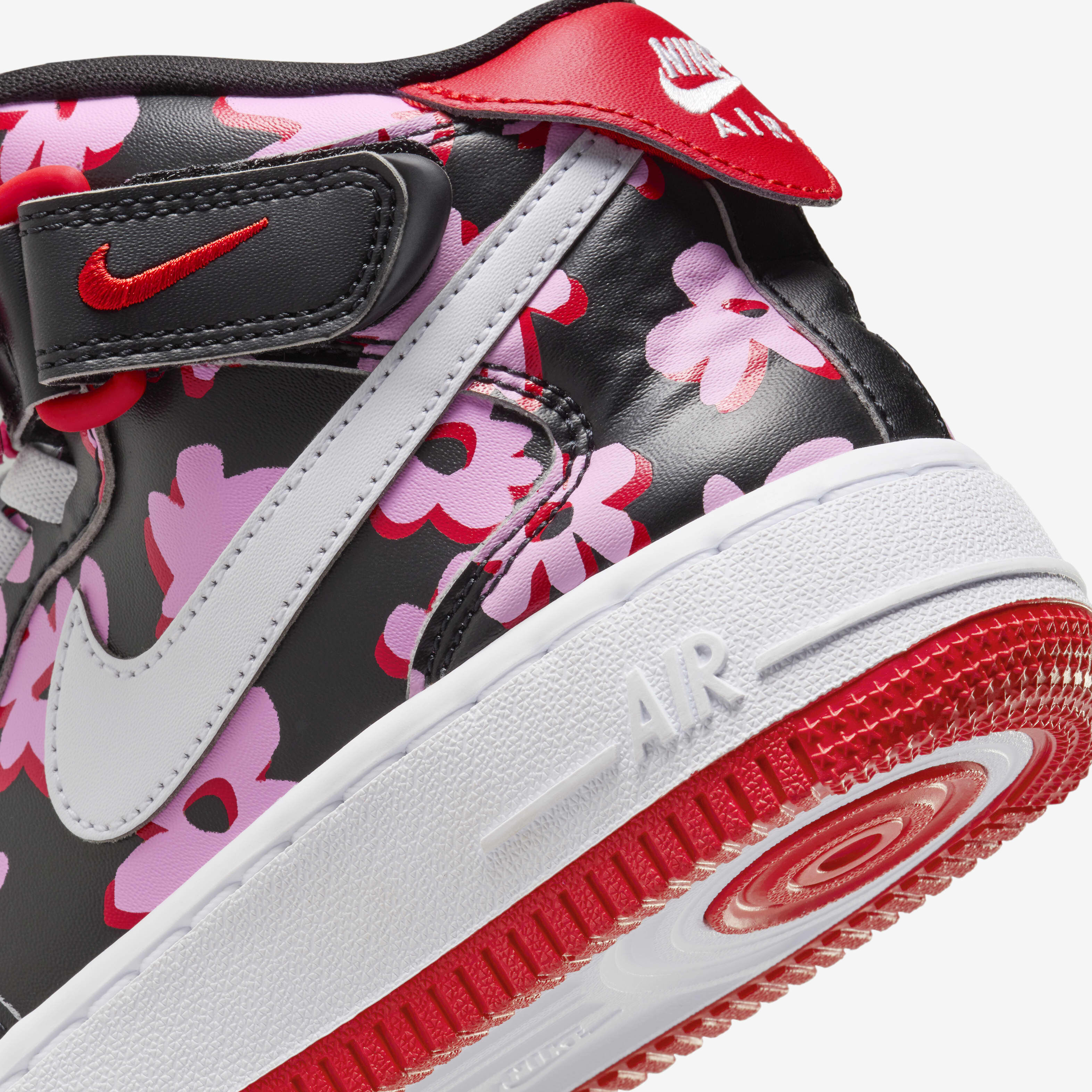 Buy Nike Air Force 1 Mid EasyOn SE Older Kids Shoes Nike Saudi Official