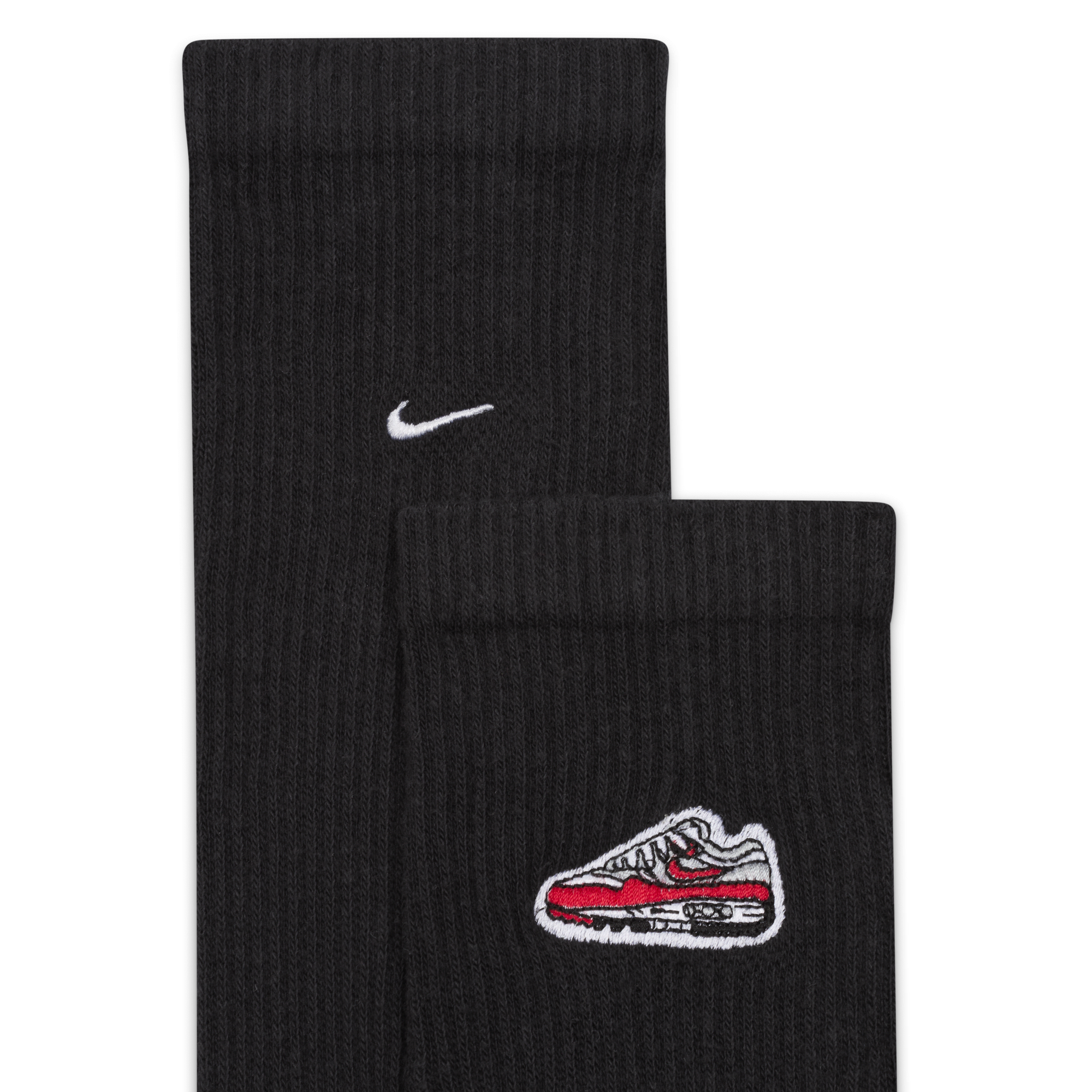 Nike socks hotsell red swoosh