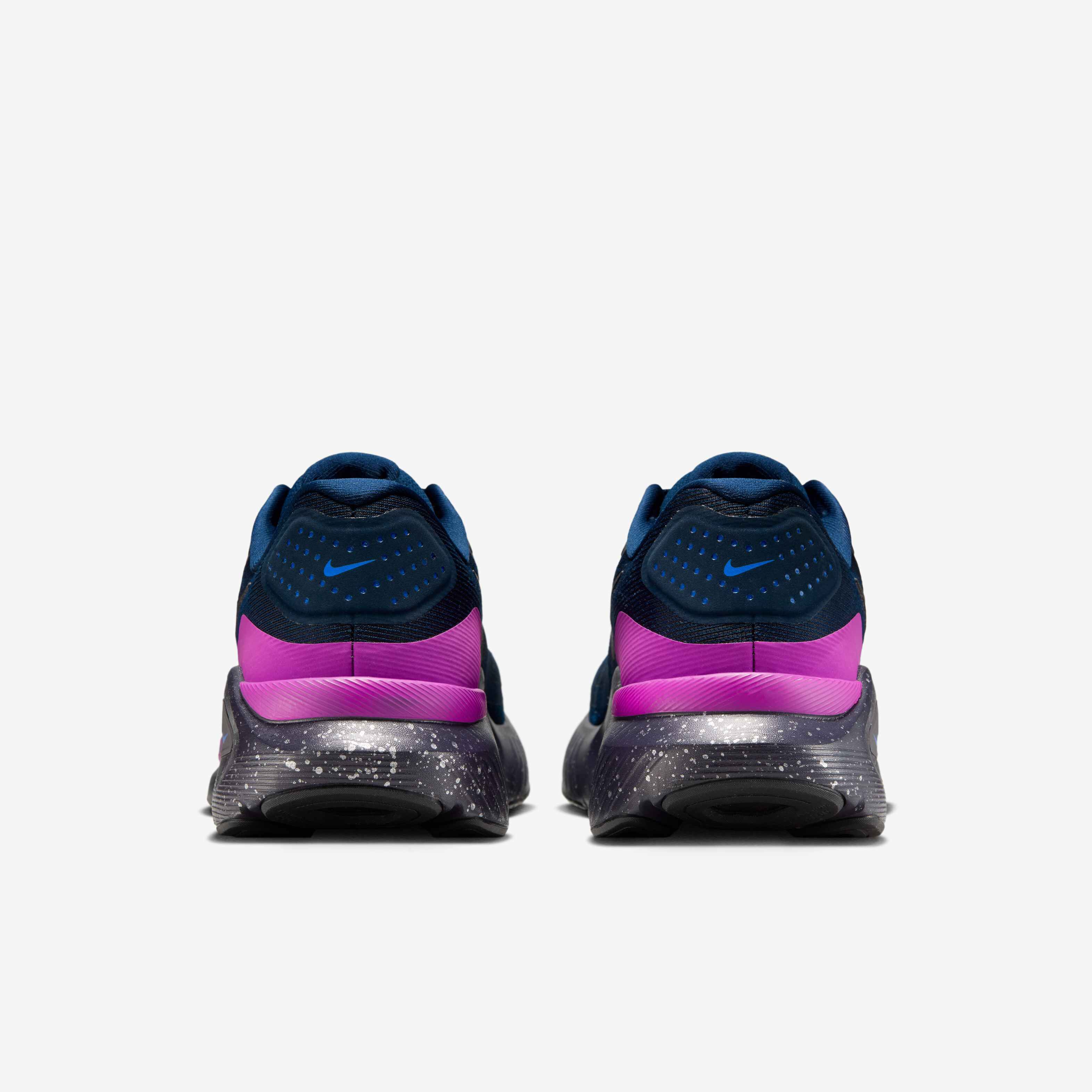 نايكي ستراكشر 26 SE image number 5