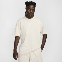 Nike Sportswear Premium Essentials