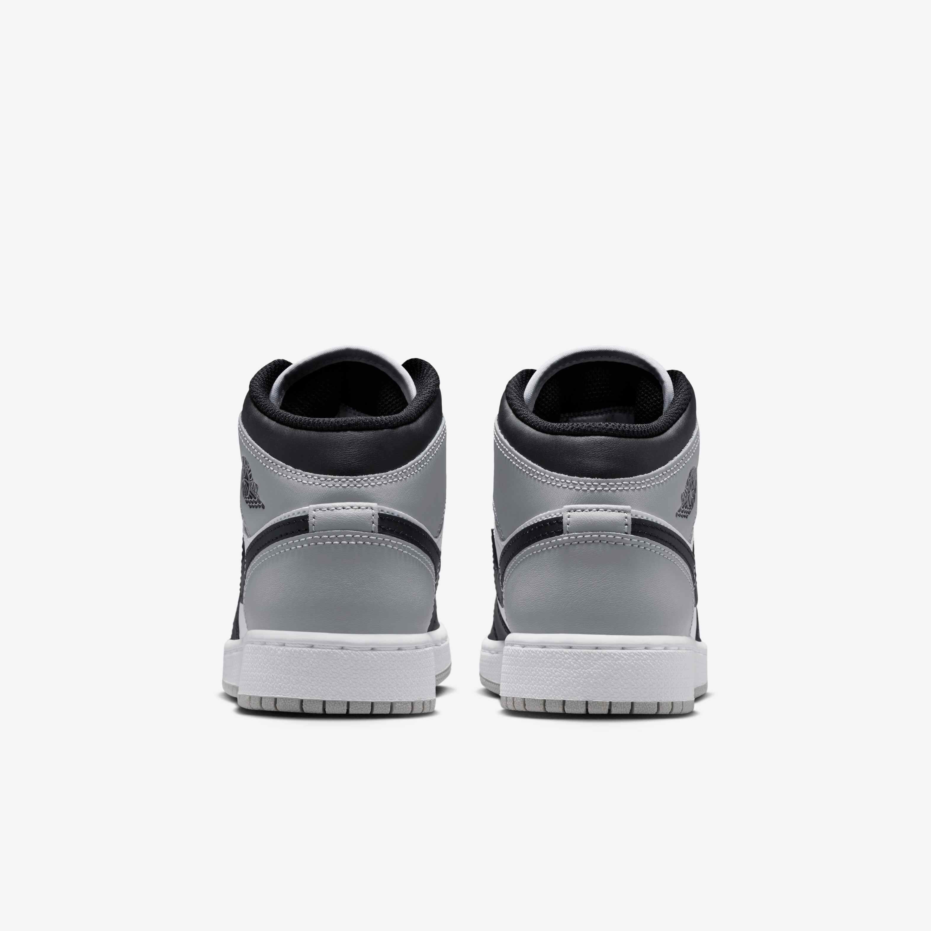 اير جوردن 1 ميد image number 5