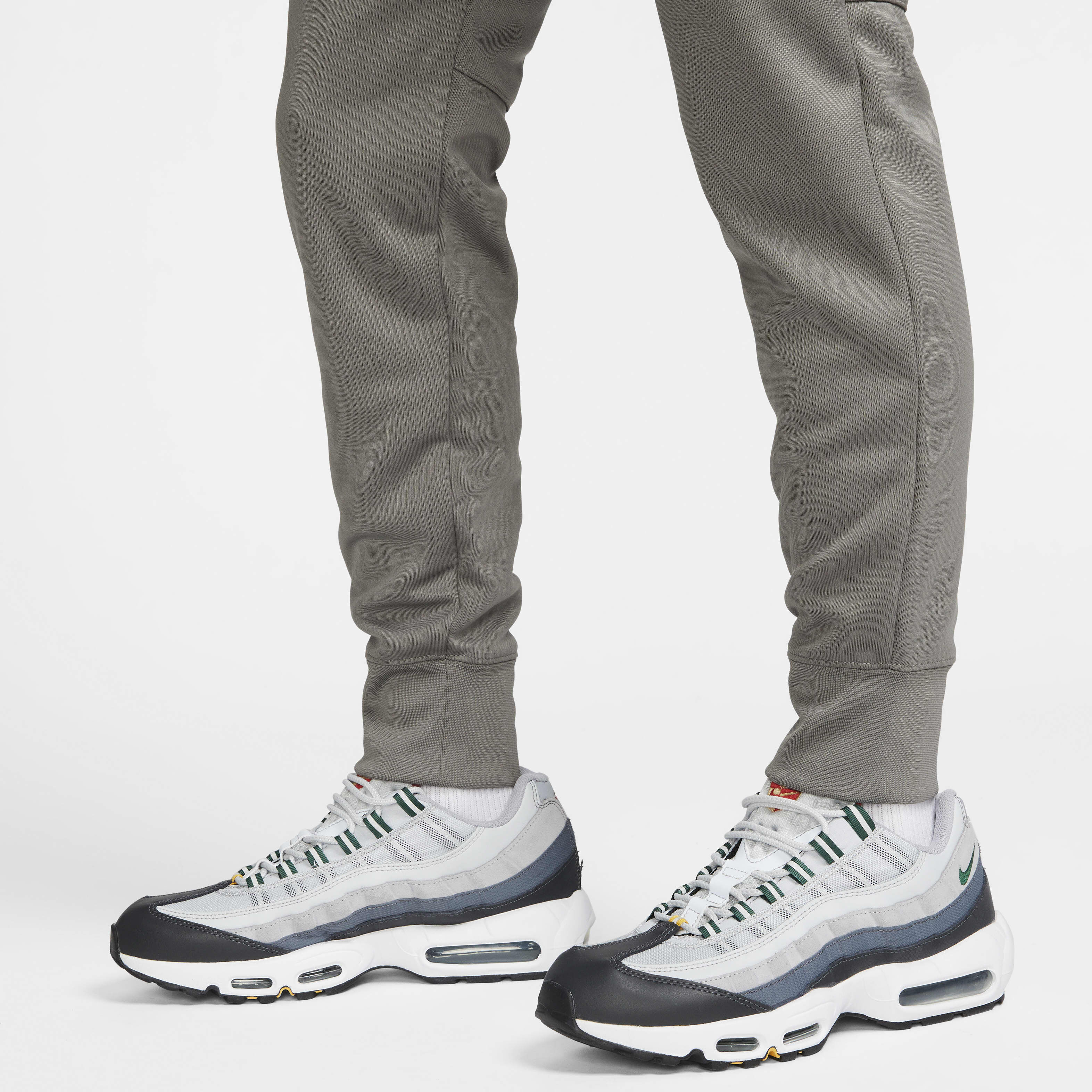 Nike air max joggers grey online
