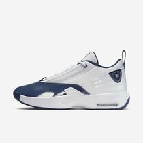 Jordan Max Aura 6