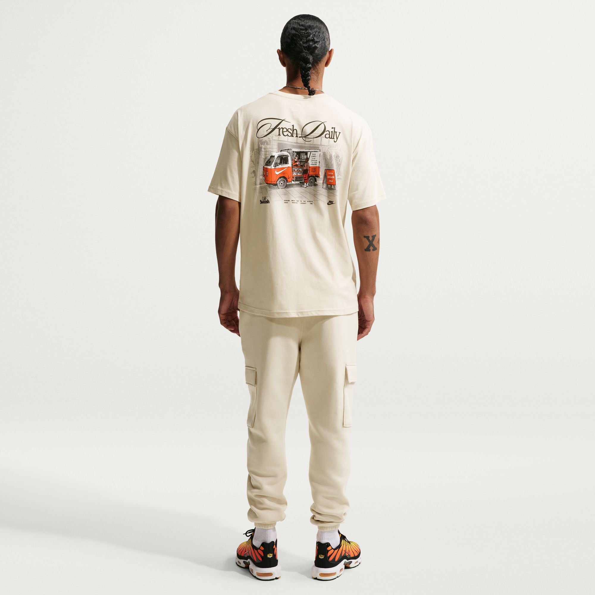 Nike Sportswear image number 1