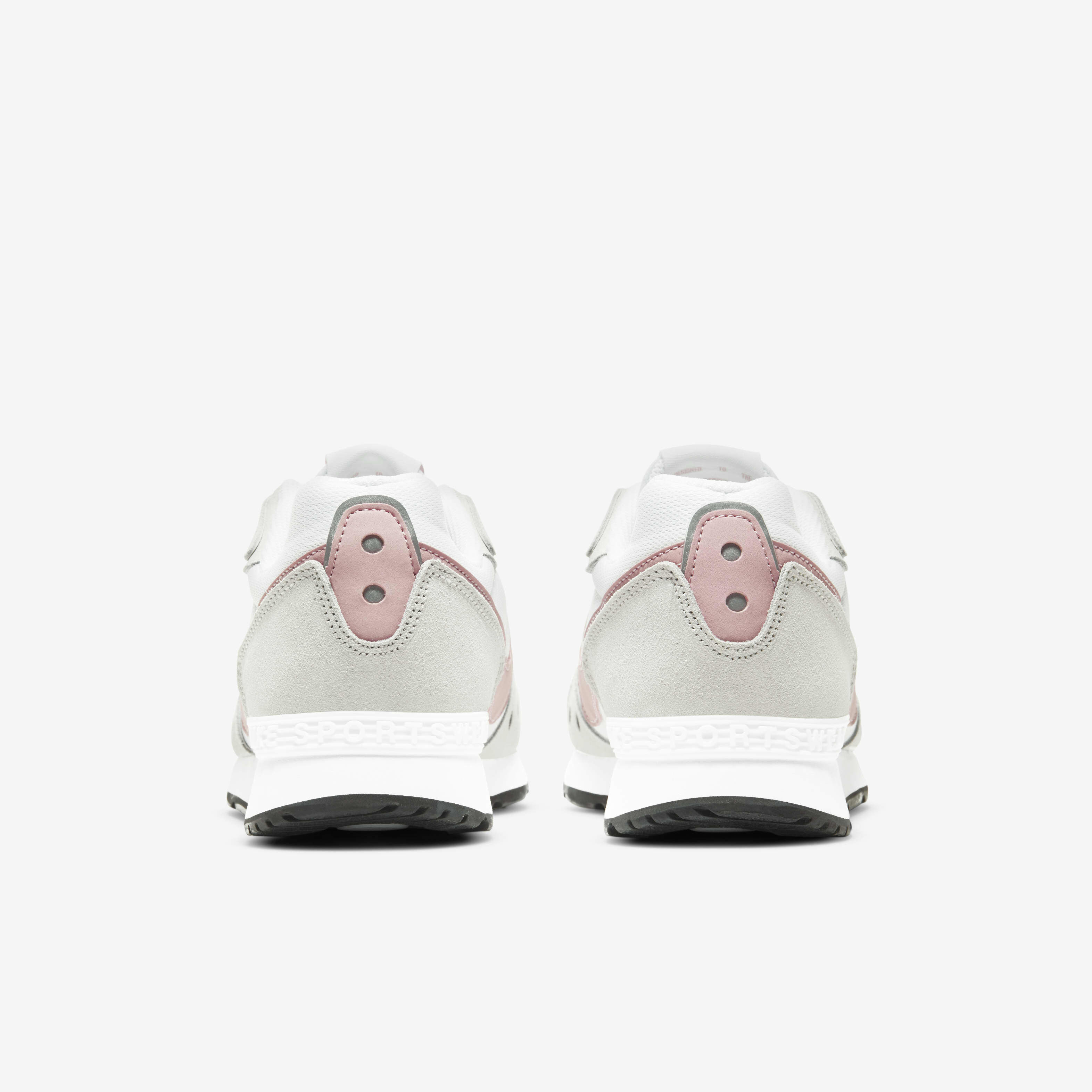 Nike Venture Runner image number 5