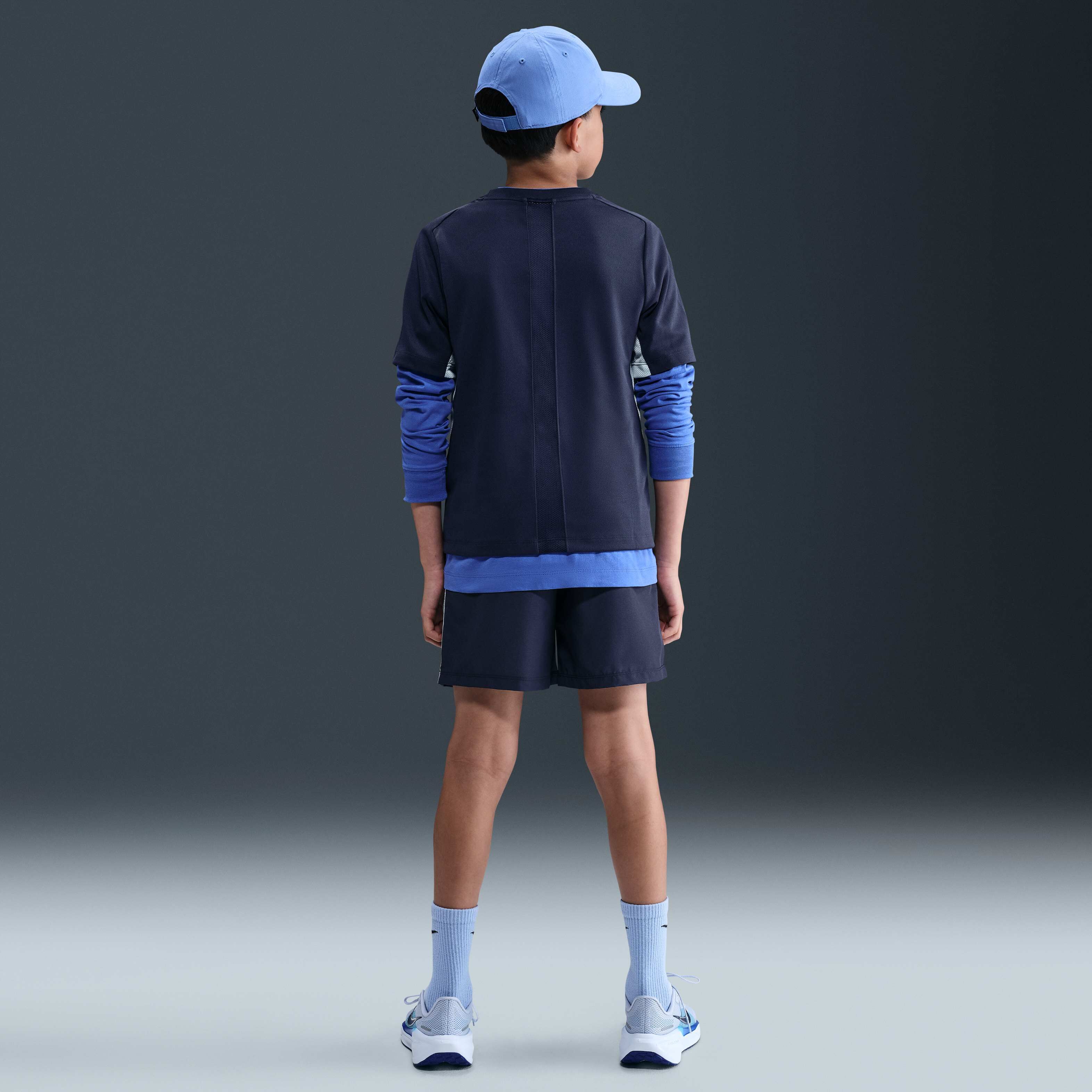 نايكي مالتي image number 4