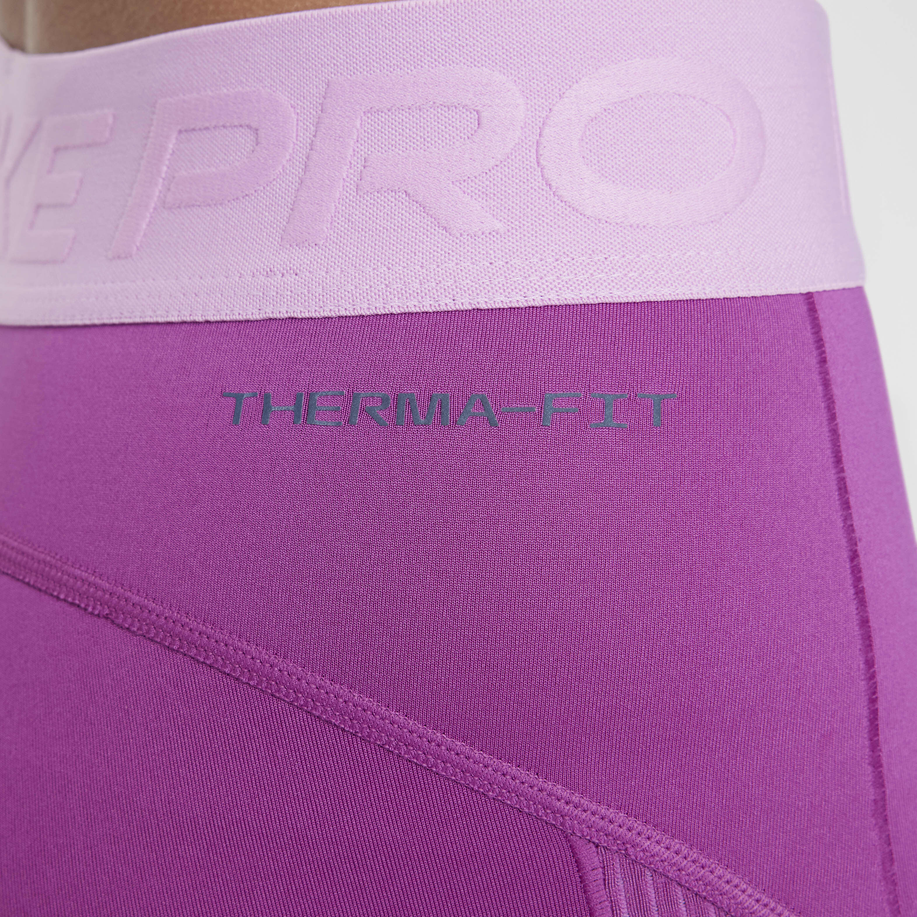 Nike Pro image number 4