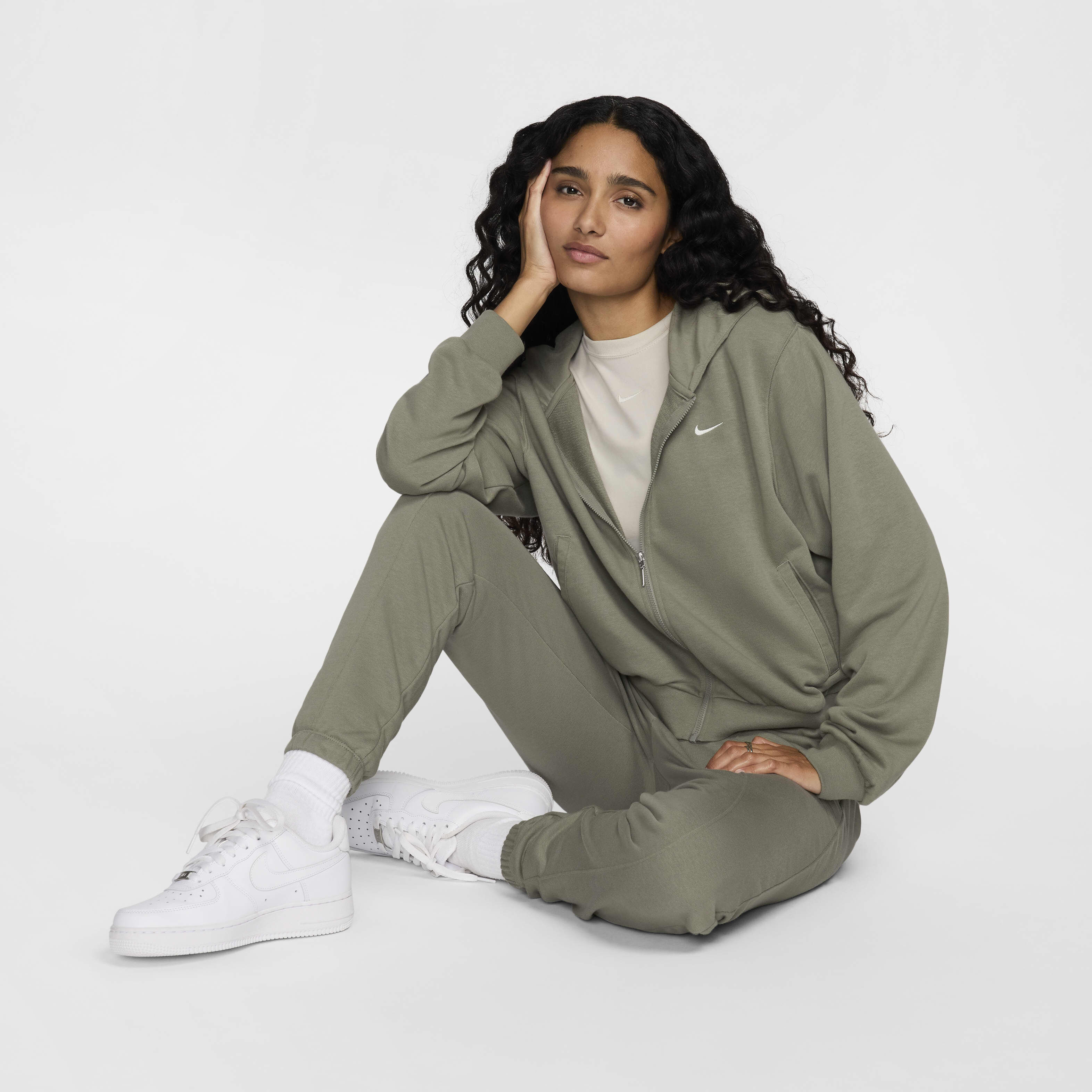 Nike loose fit hoodie women's on sale