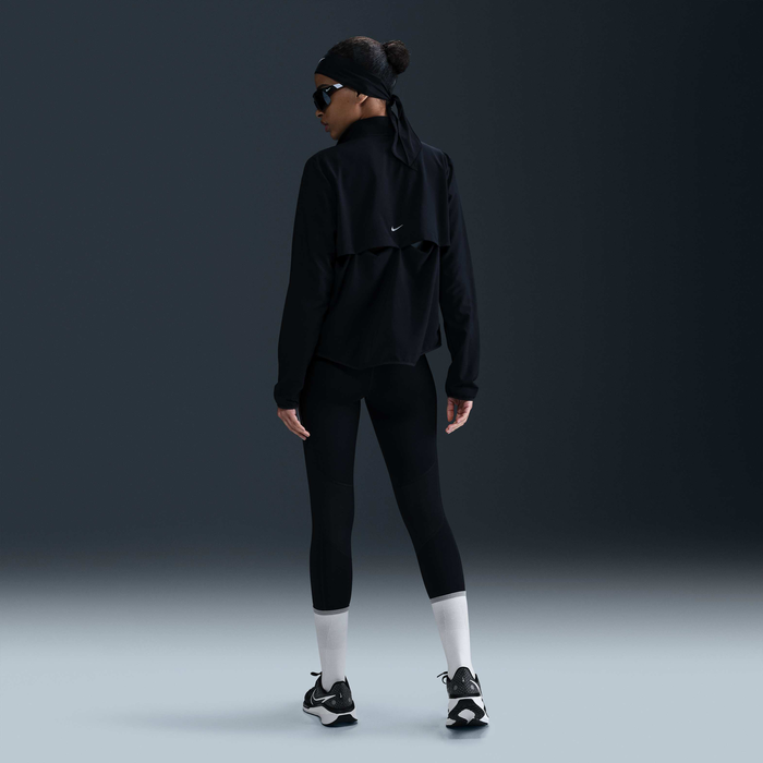 Nike Swoosh image number 4 Nike Swoosh image number 4