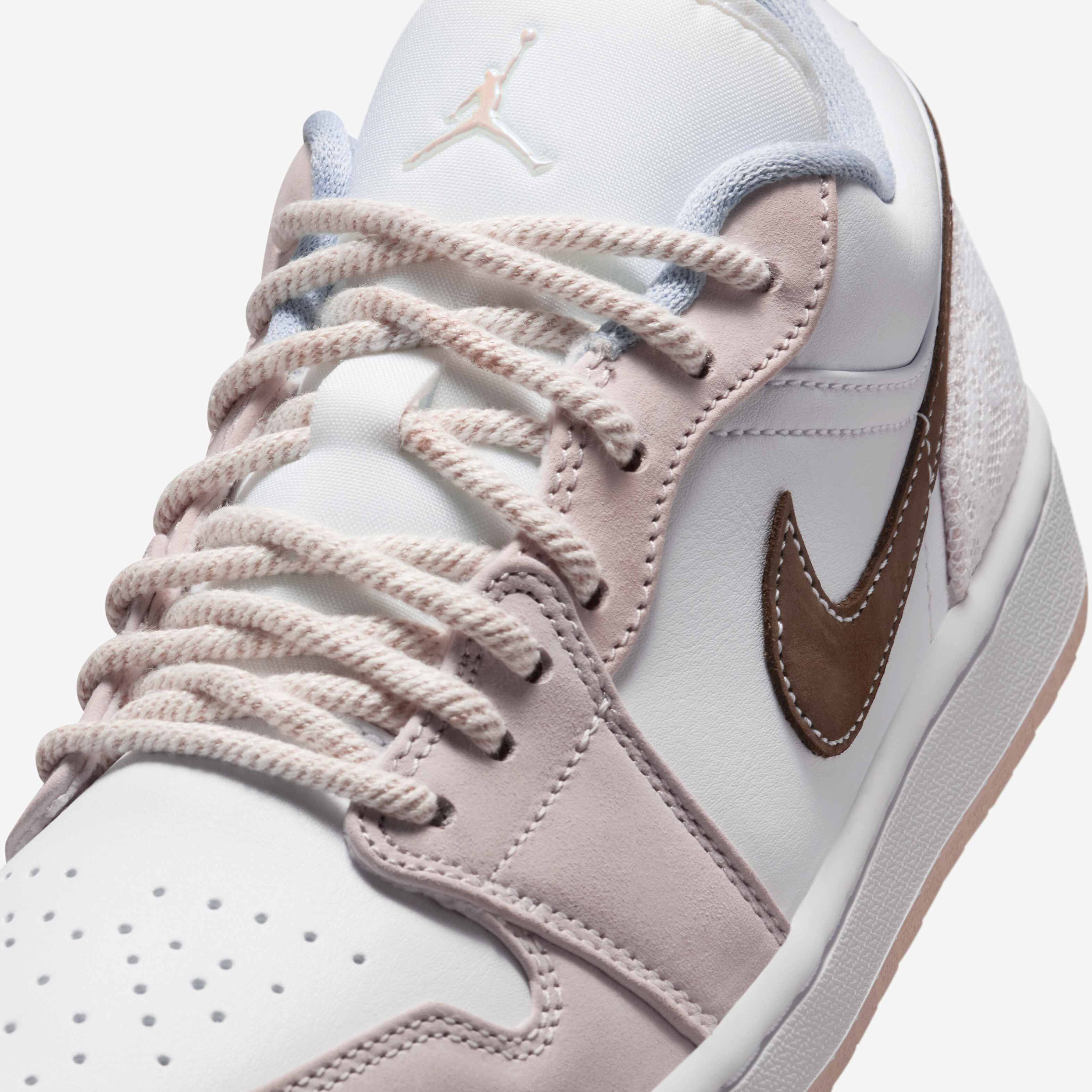 Air Jordan 1 Low image number 6