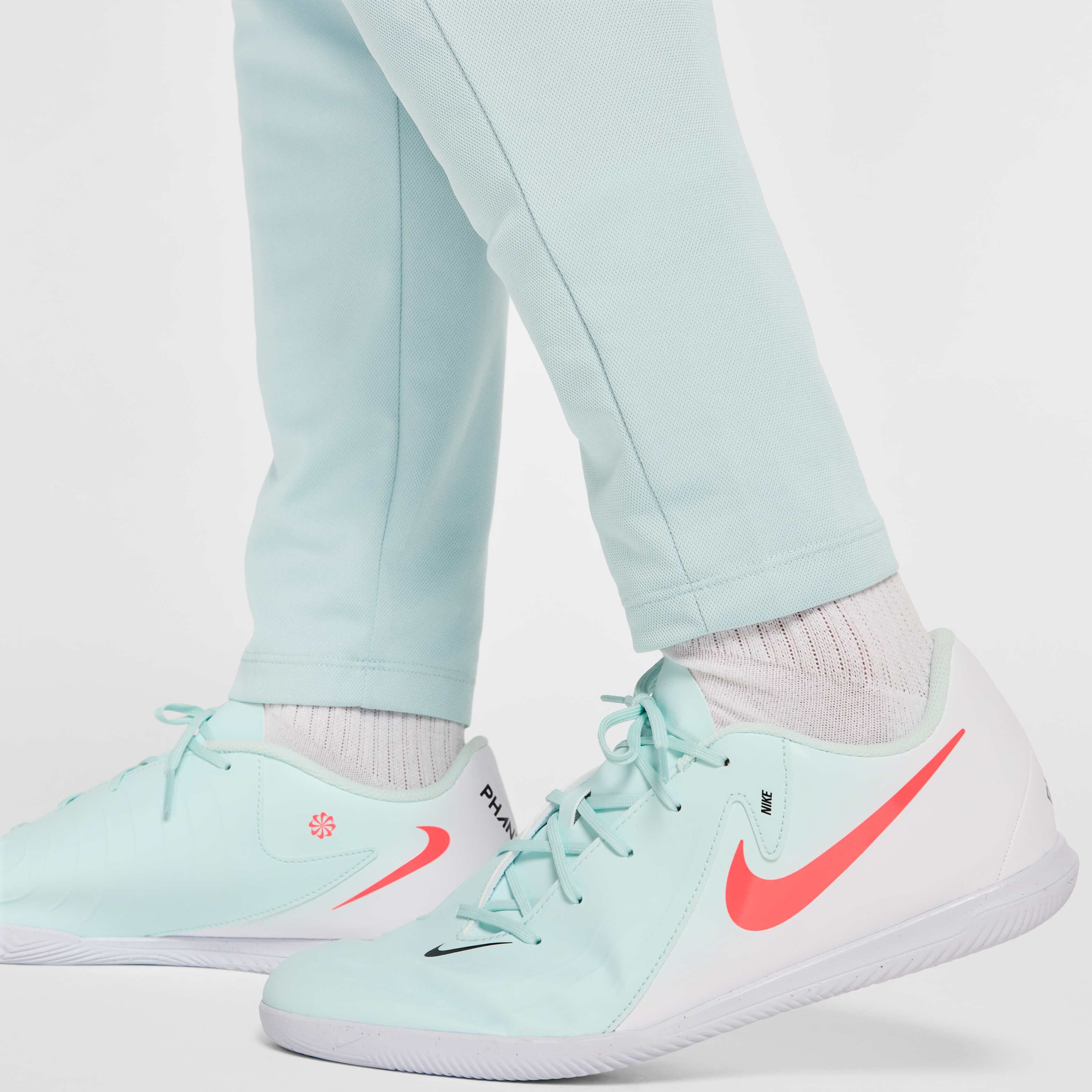 Nike Academy image number 8