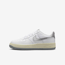 Nike Air Force 1 LV8 3