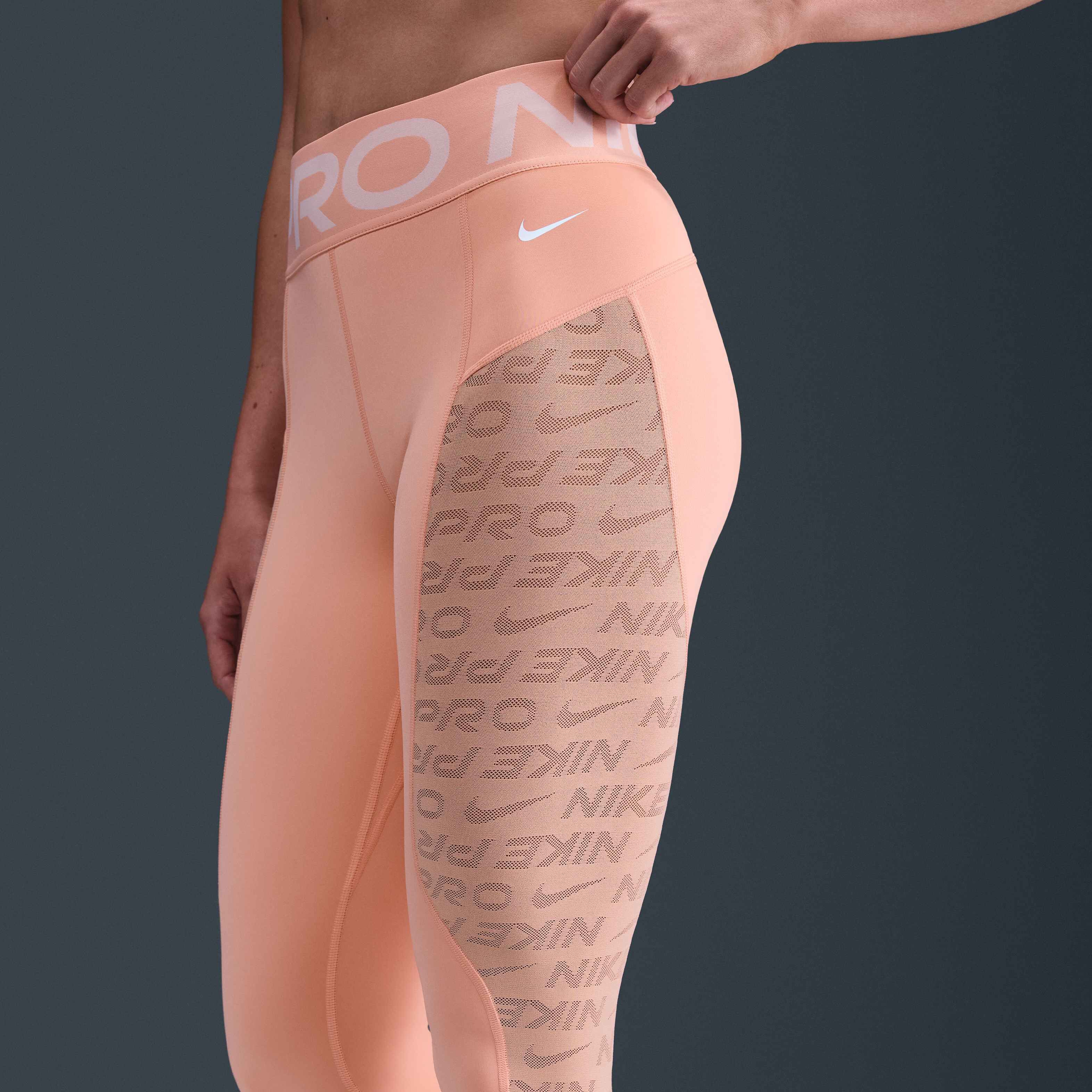 Nike Pro Sculpt image number 5