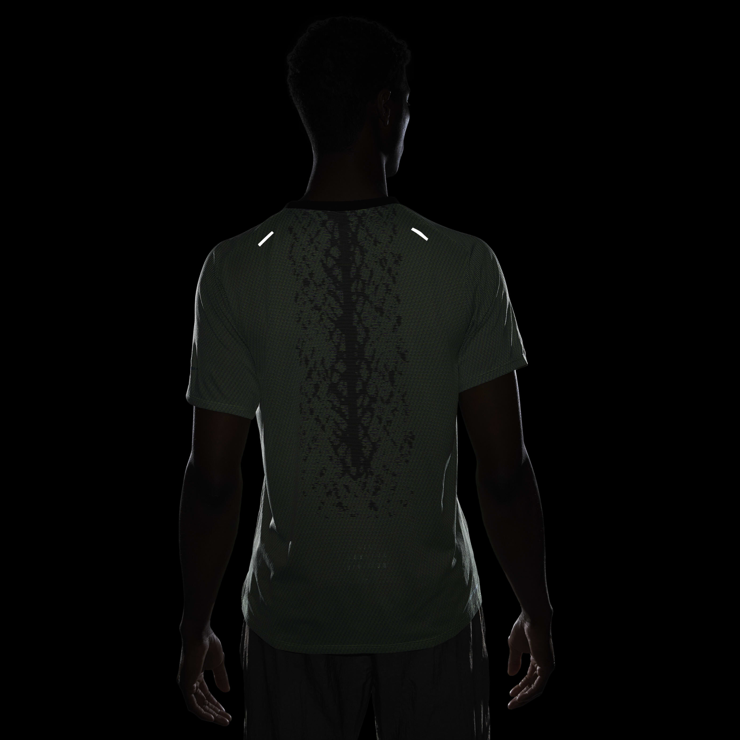 Nike Dri-FIT ADV Run Division TechKnit image number 9