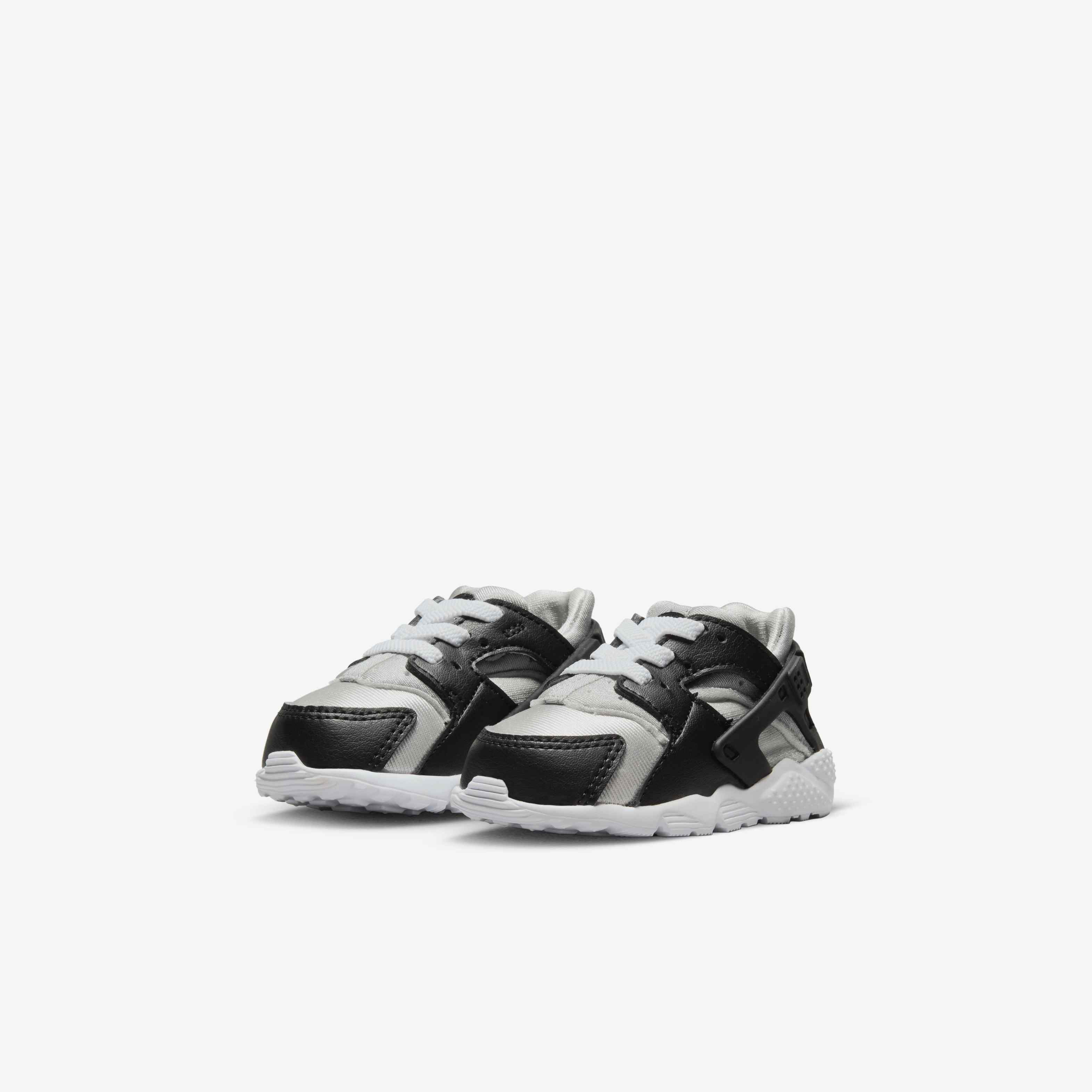 Nike Huarache Run image number 4