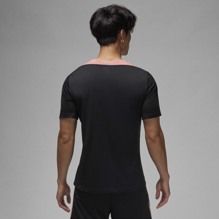 Paris Saint-Germain Strike Third image number 1 Paris Saint-Germain Strike Third image number 1