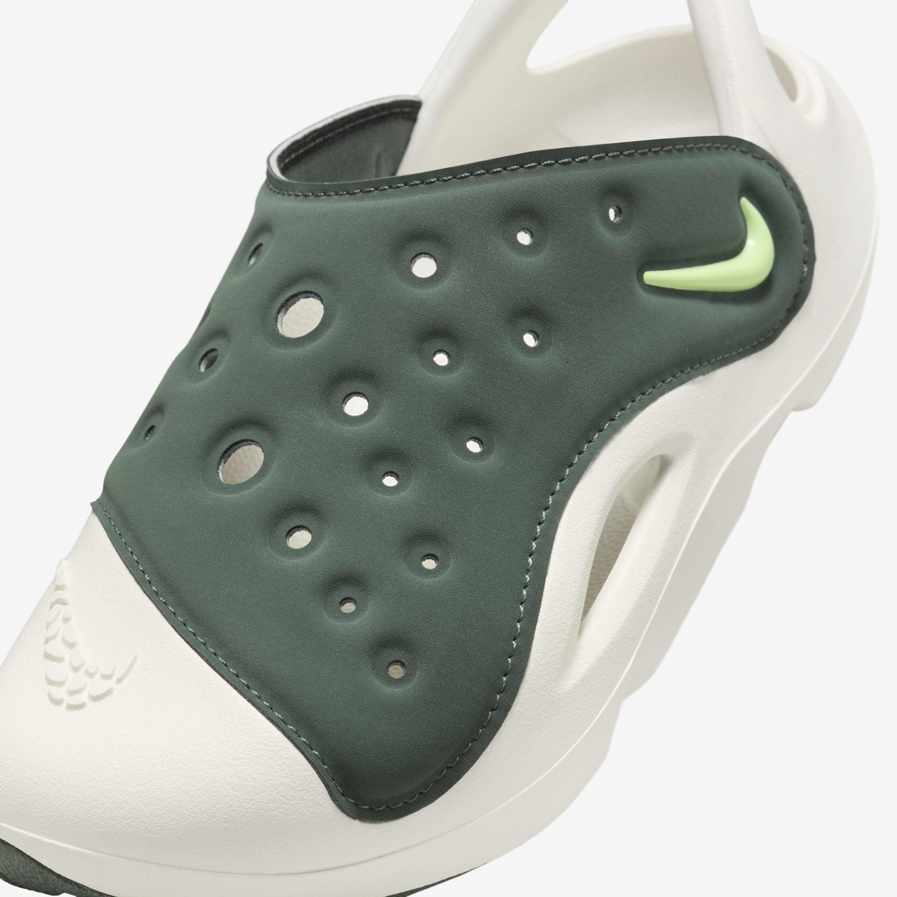 صندل نايكي سول image number 6