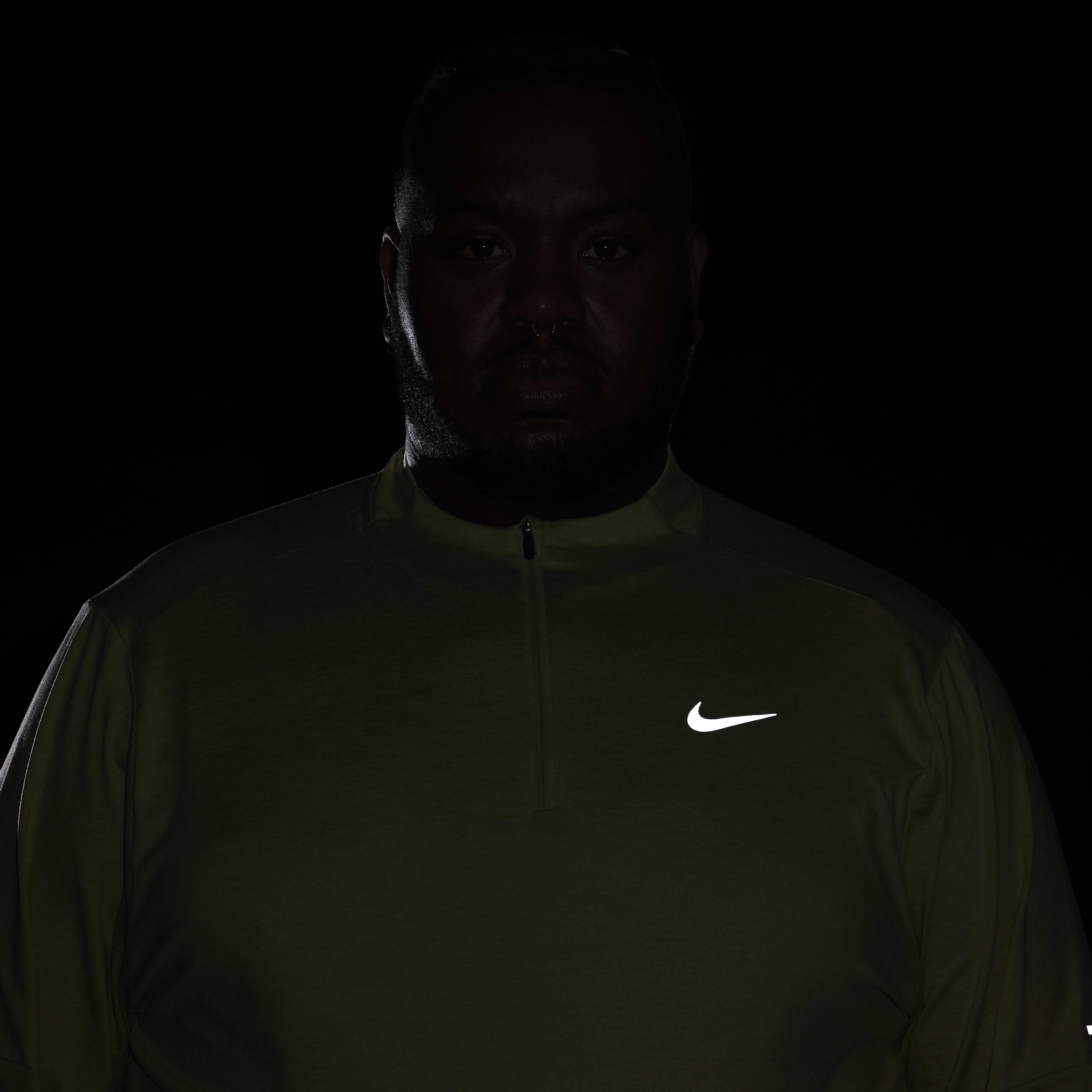 Nike image number 15