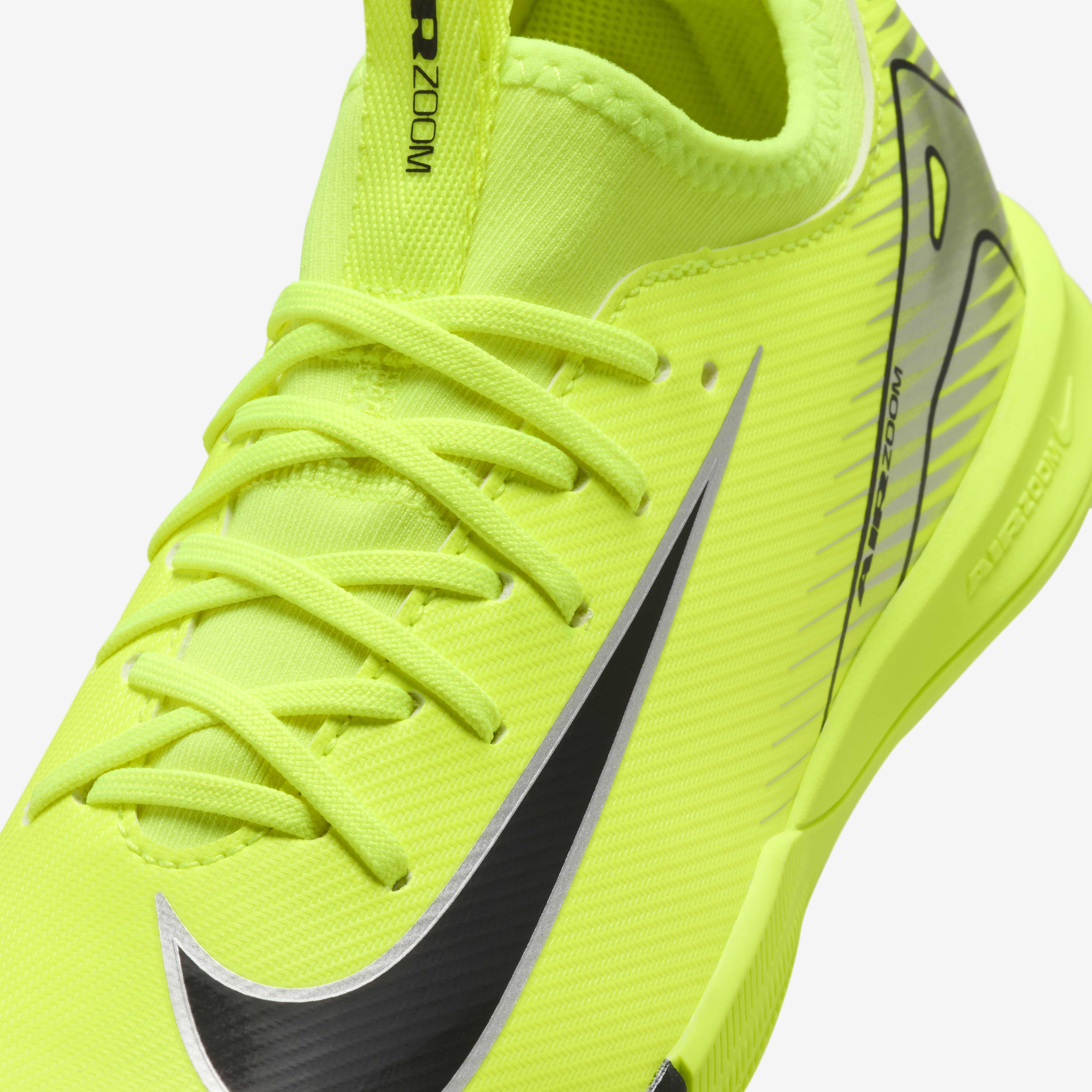 Buy Nike Jr. Mercurial Vapor 16 Academy Younger Older Kids IC Low Top Football Shoes Nike Saudi Official