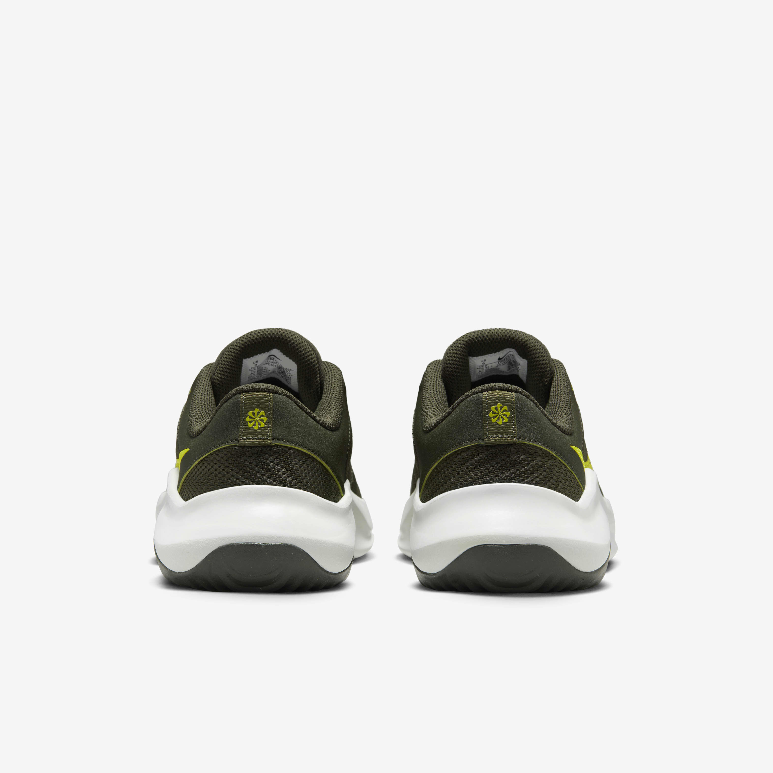 Nike Legend Essential 3 Next Nature image number 5