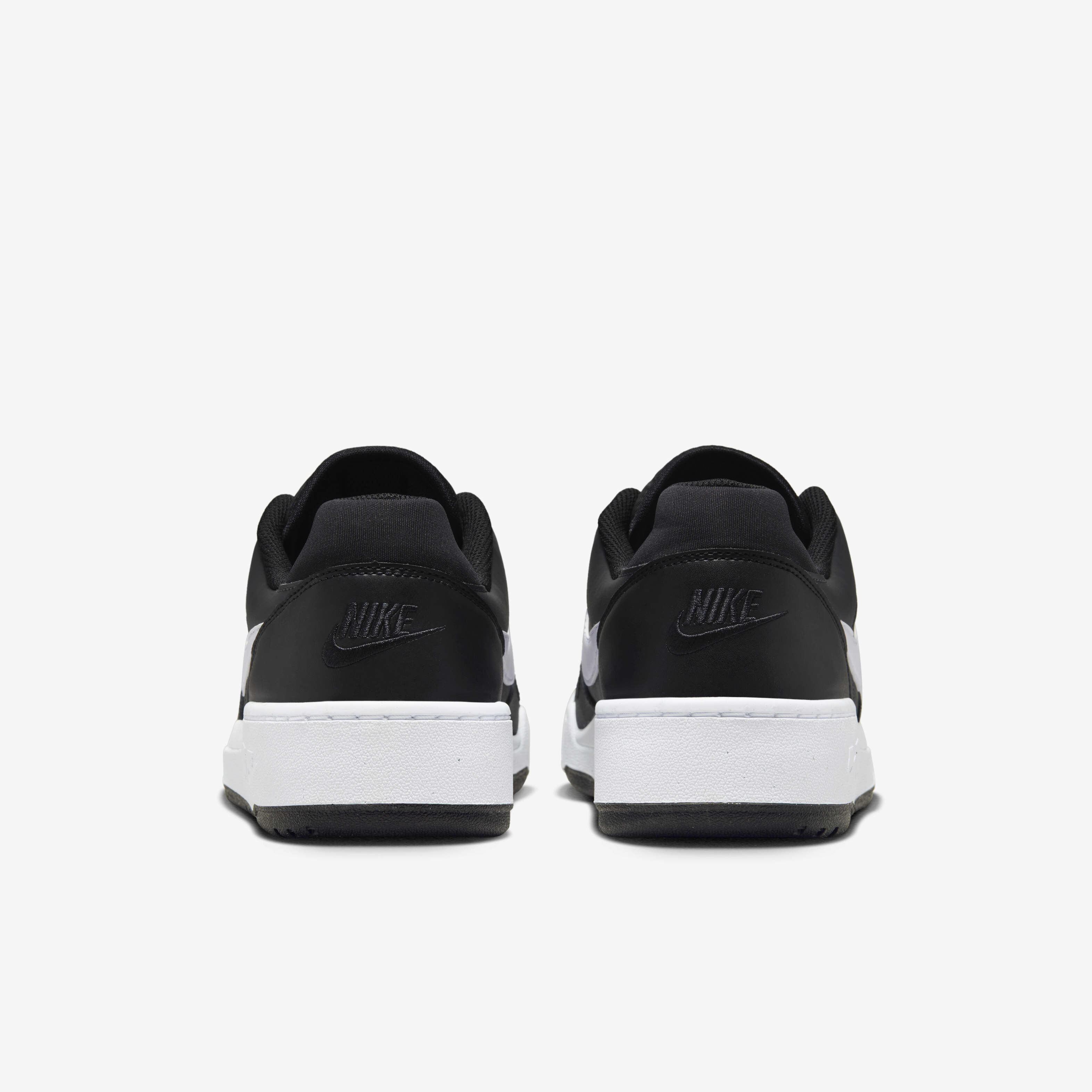 Nike sneakers full black new arrivals