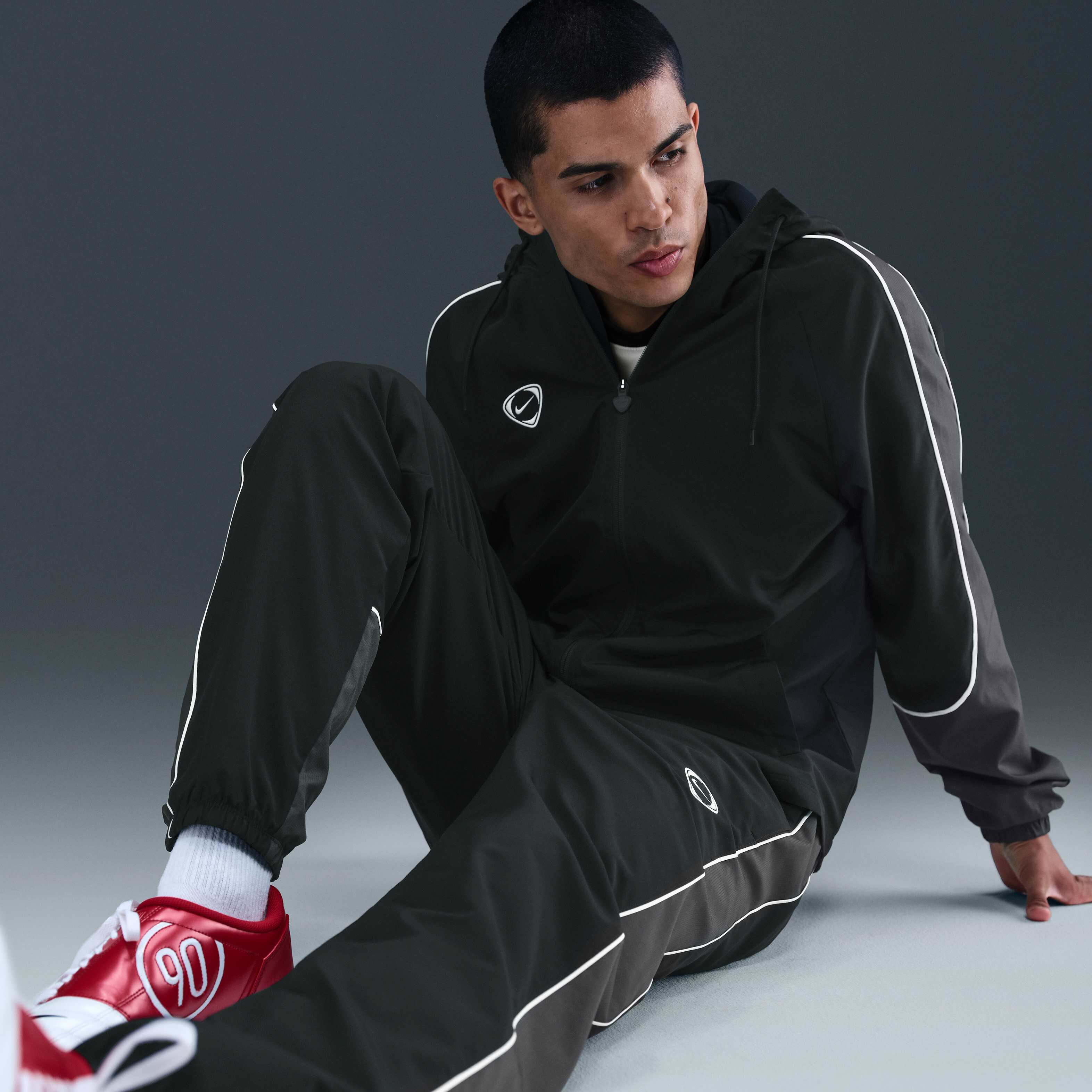 نايكي أكاديمي بلس image number 4