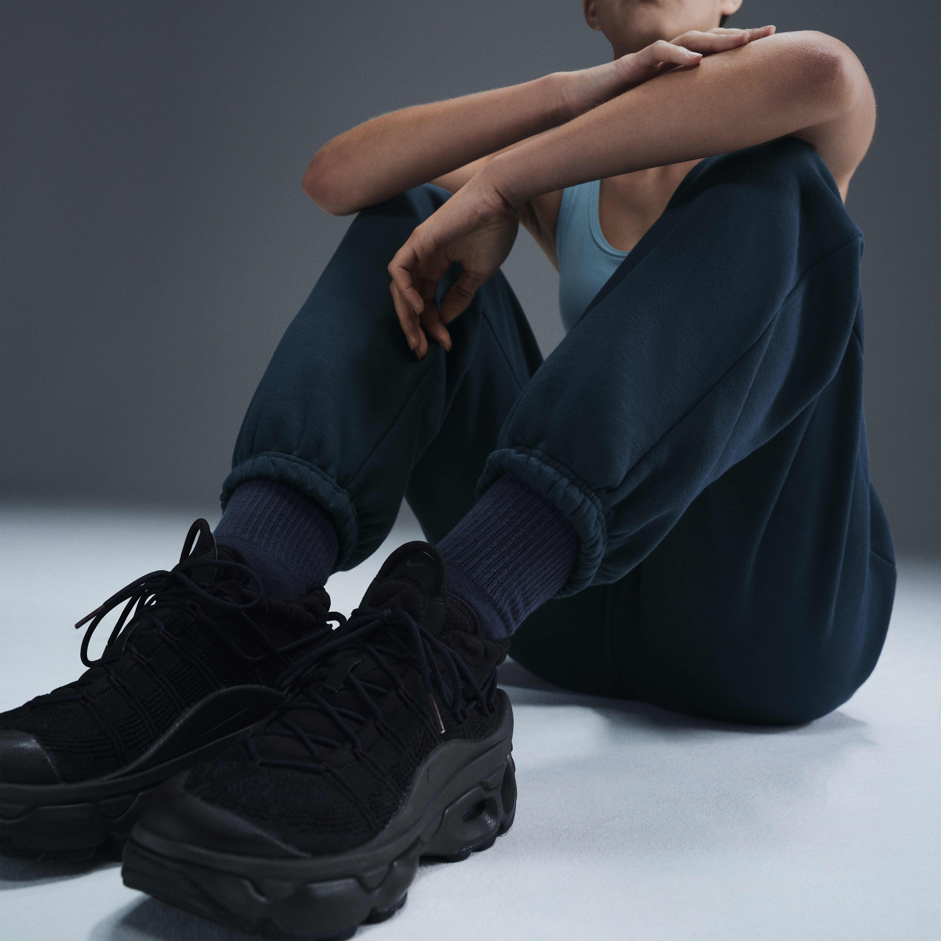 نايكي سبورتسوير فينيكس فليس image number 3