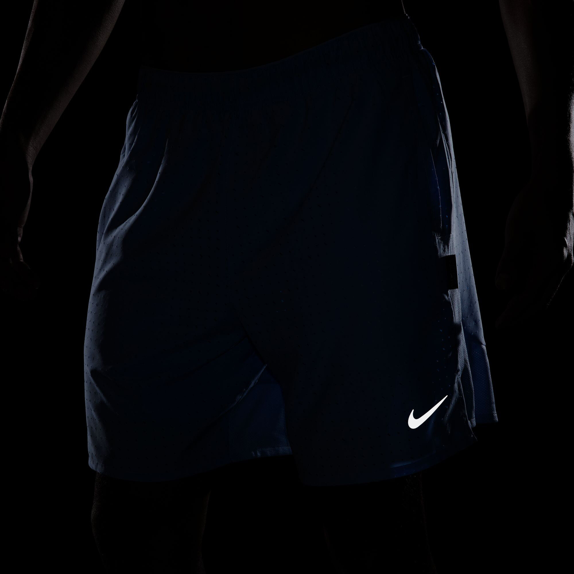 Nike Challenger Breathe image number 4