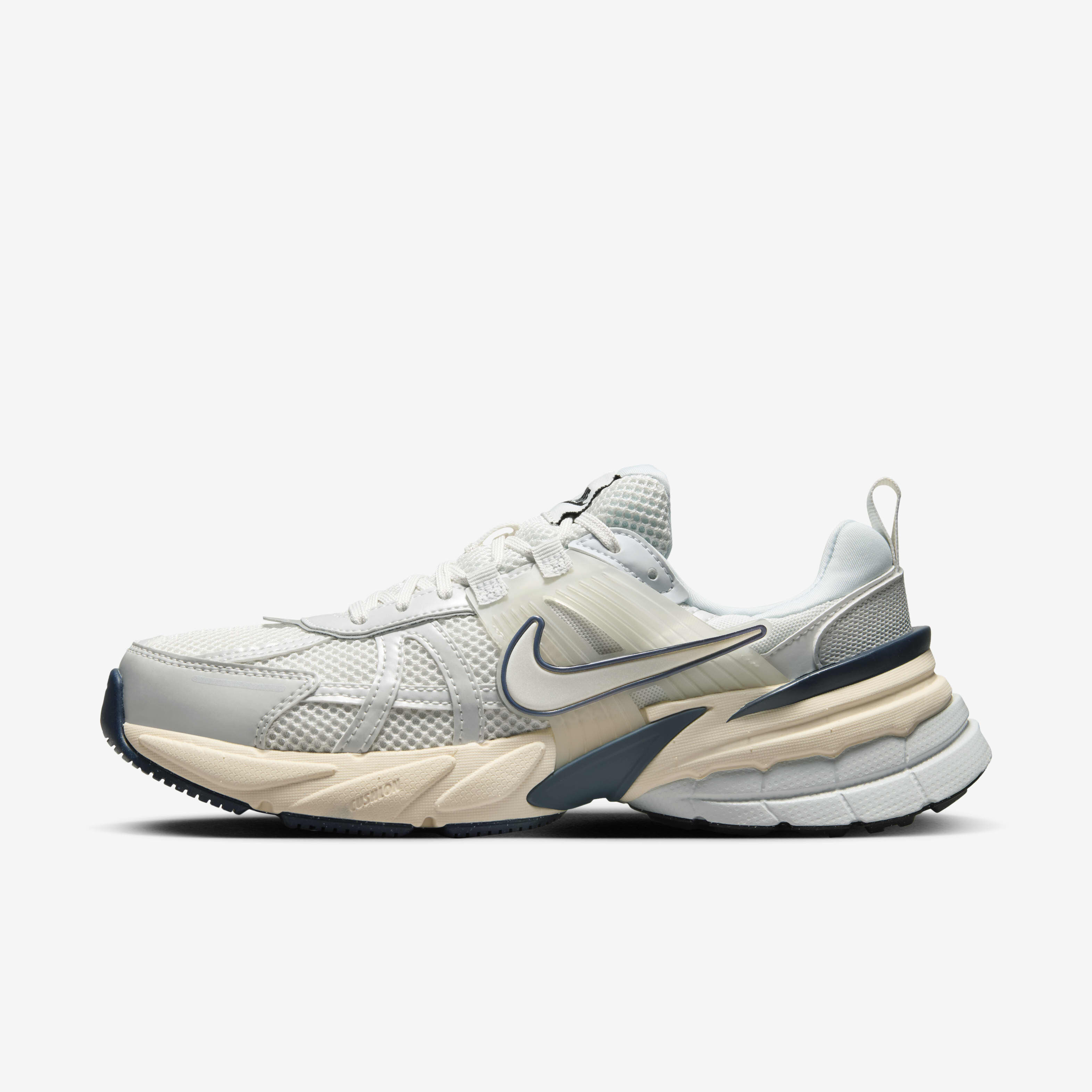 Buy Nike V2K Run Women's Shoes - Platinum Tint/Pure Platinum/Guava Ice/Platinum  Tint | Nike Saudi Official