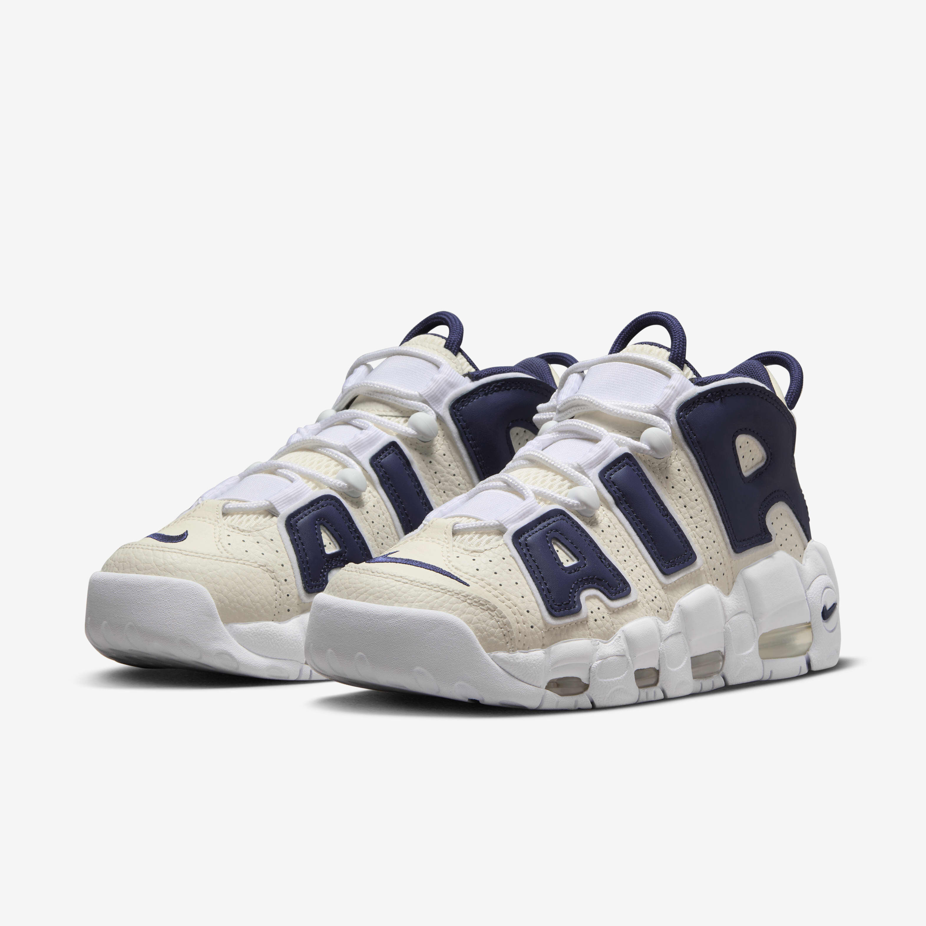 Nike Air More Uptempo image number 4