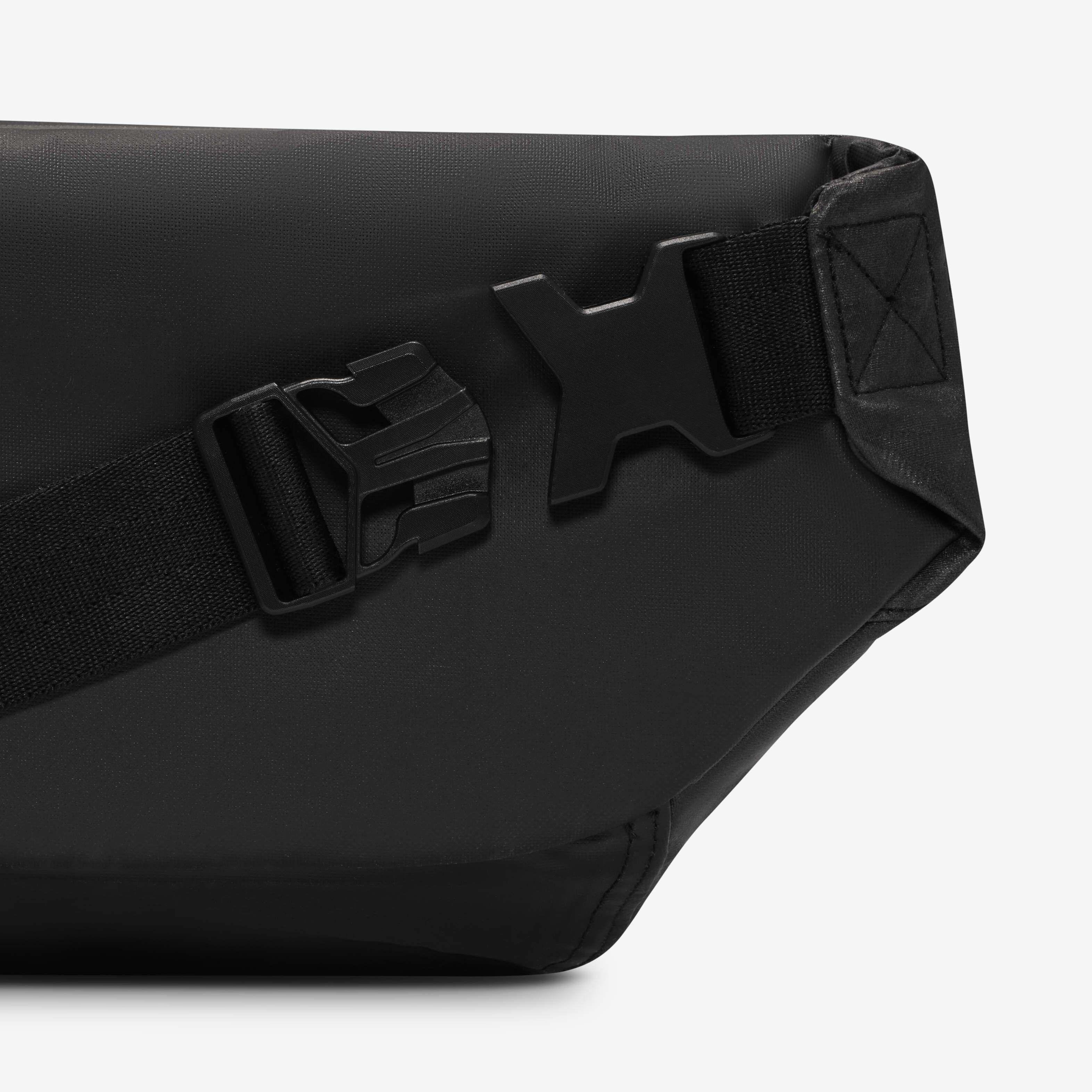Buy Nike Pro Storm-FIT ADV Cross-Body Bag (6L) - Black/Black