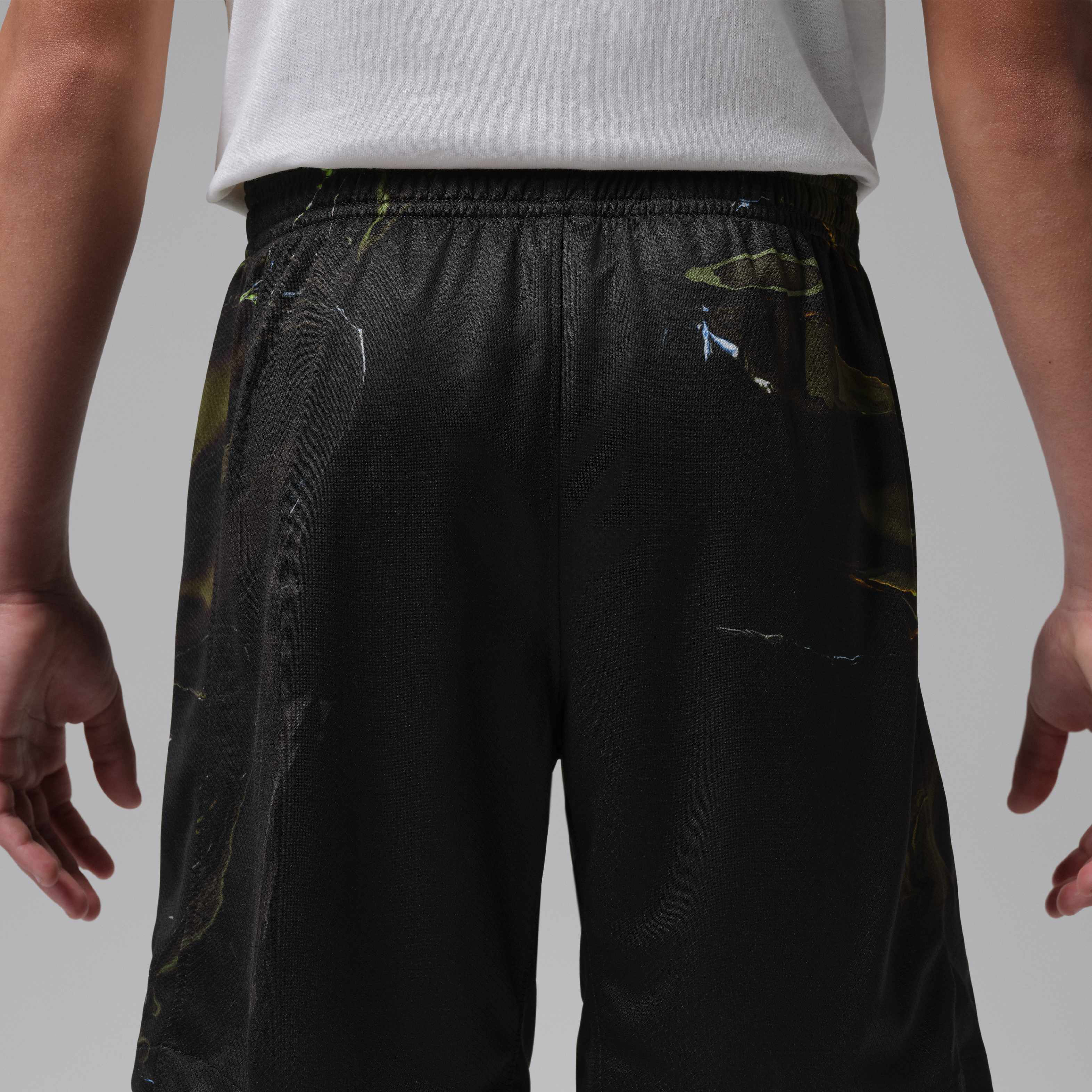 Paris Saint-Germain 2026 Stadium Night Edition image number 2