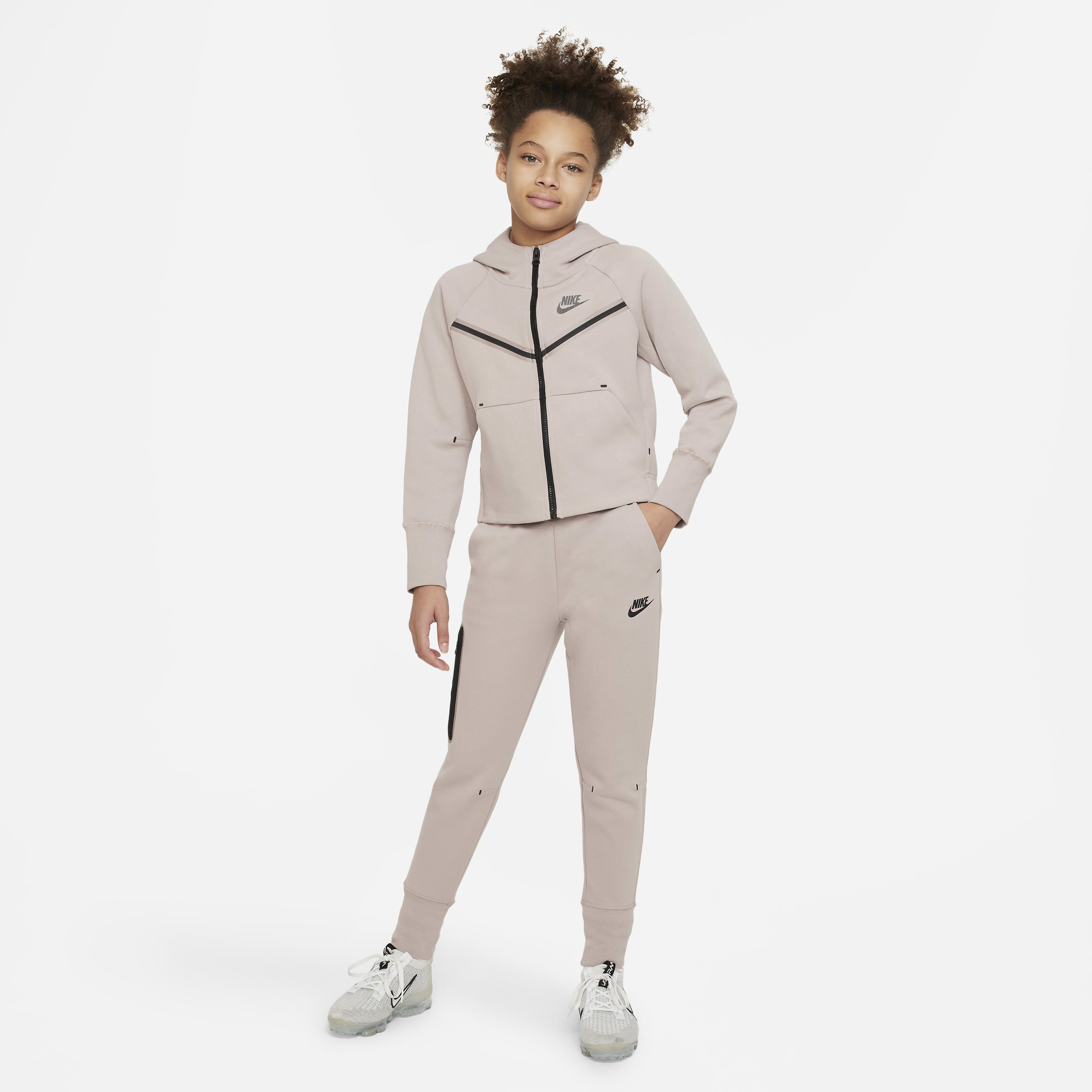 Nike Sportswear Tech Fleece image number 5