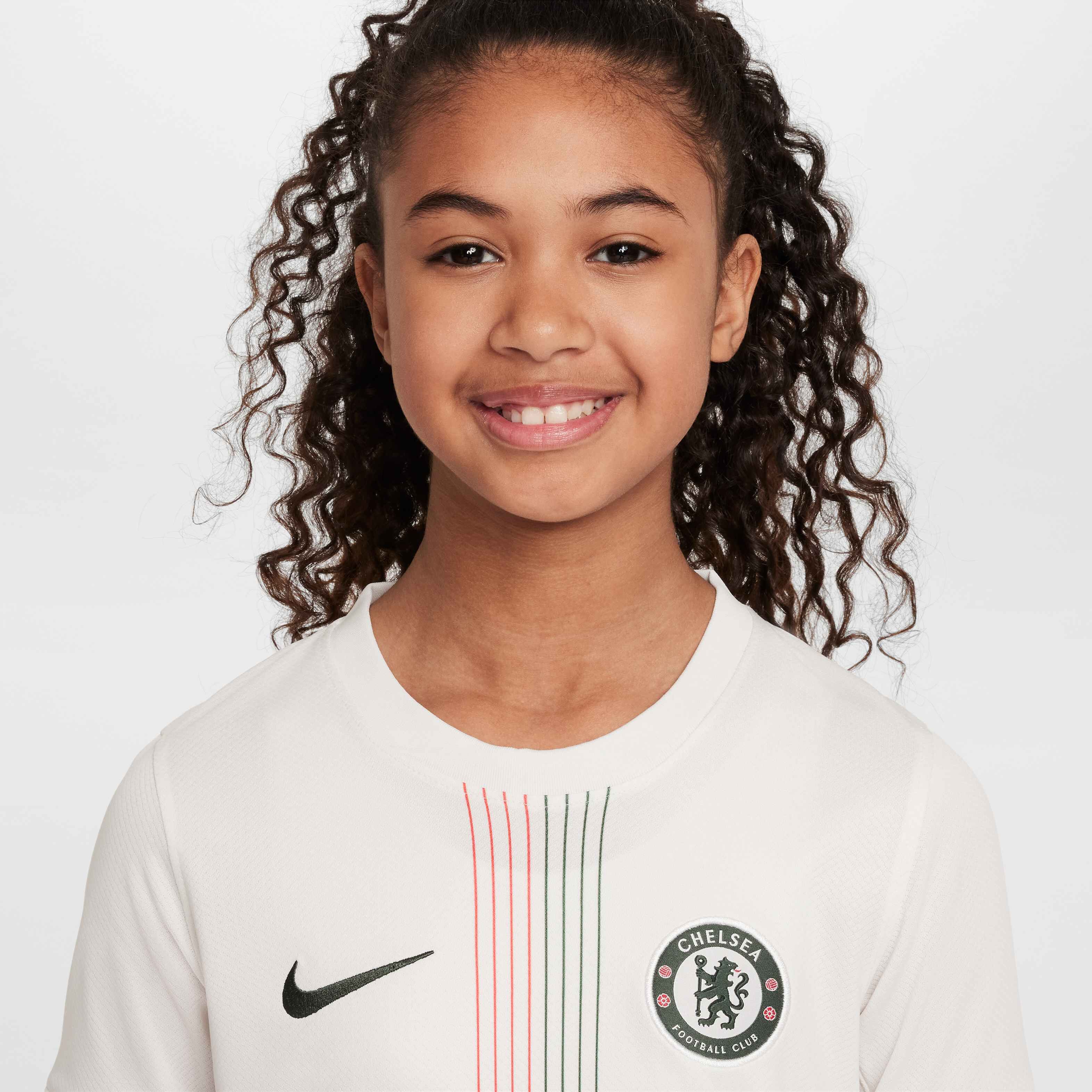 Buy Chelsea F.C. 2025/26 Stadium Away Older Kids' Nike Dri