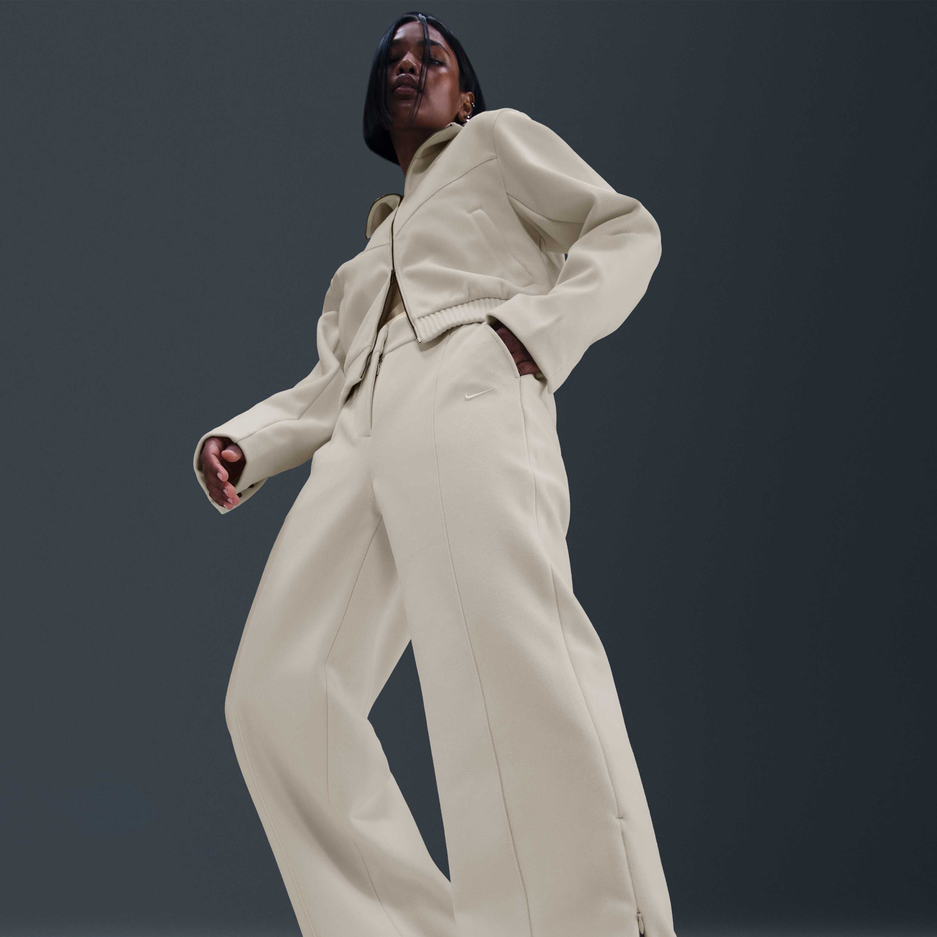 نايكي سبورتسوير image number 4