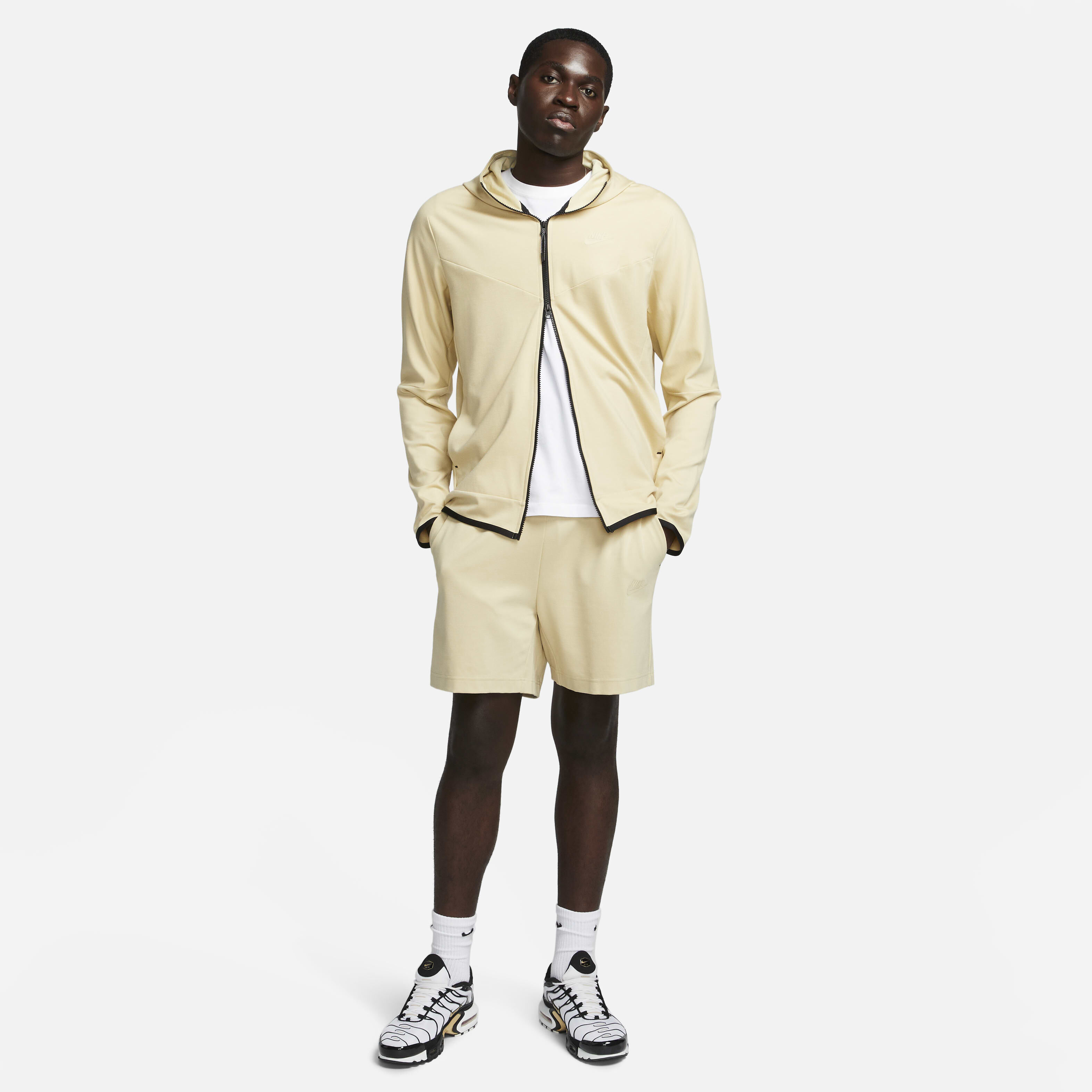 نايكي تك فليس لايت-ويت image number 5