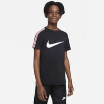 نايكي سبورتسوير ريبيت