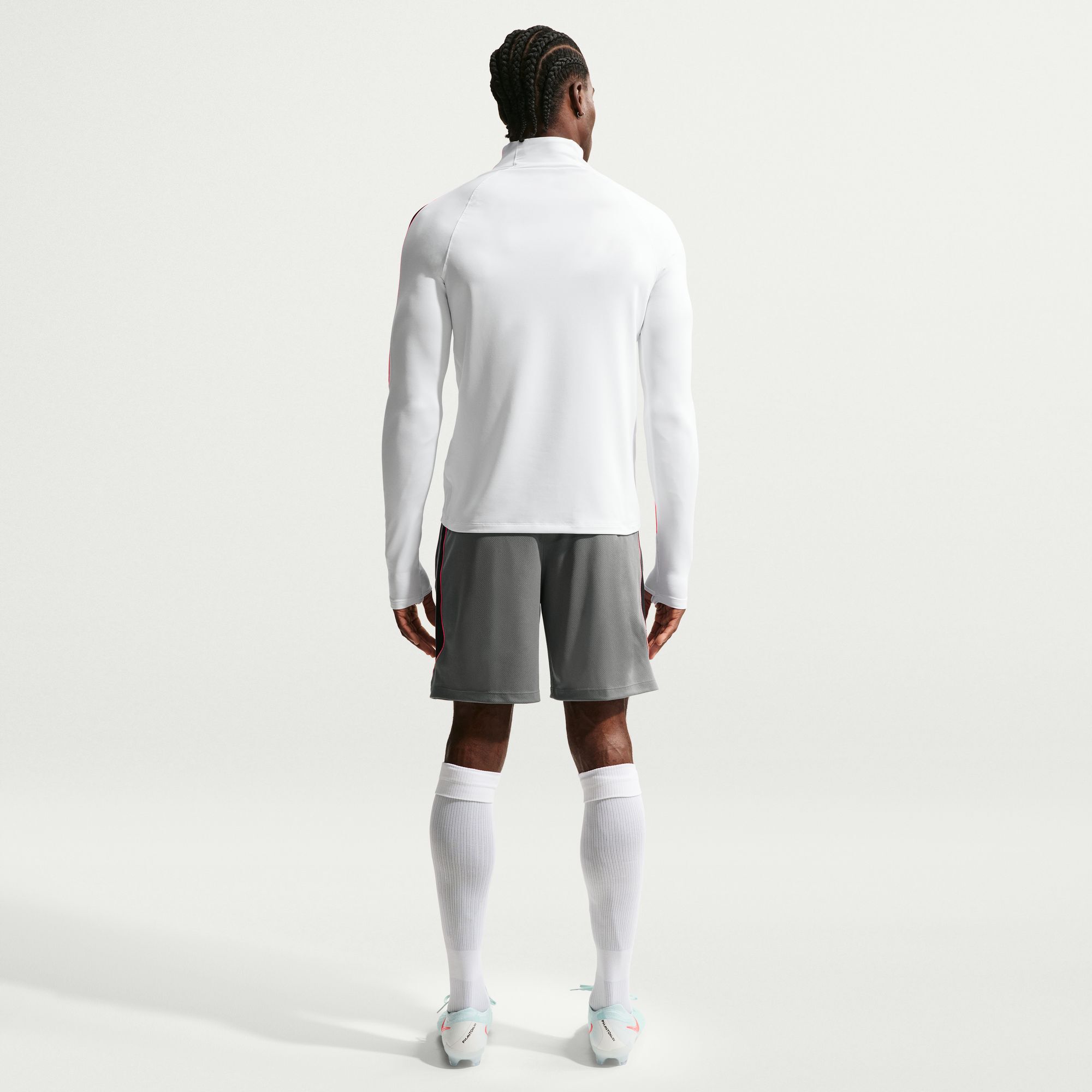 Nike Strike image number 4