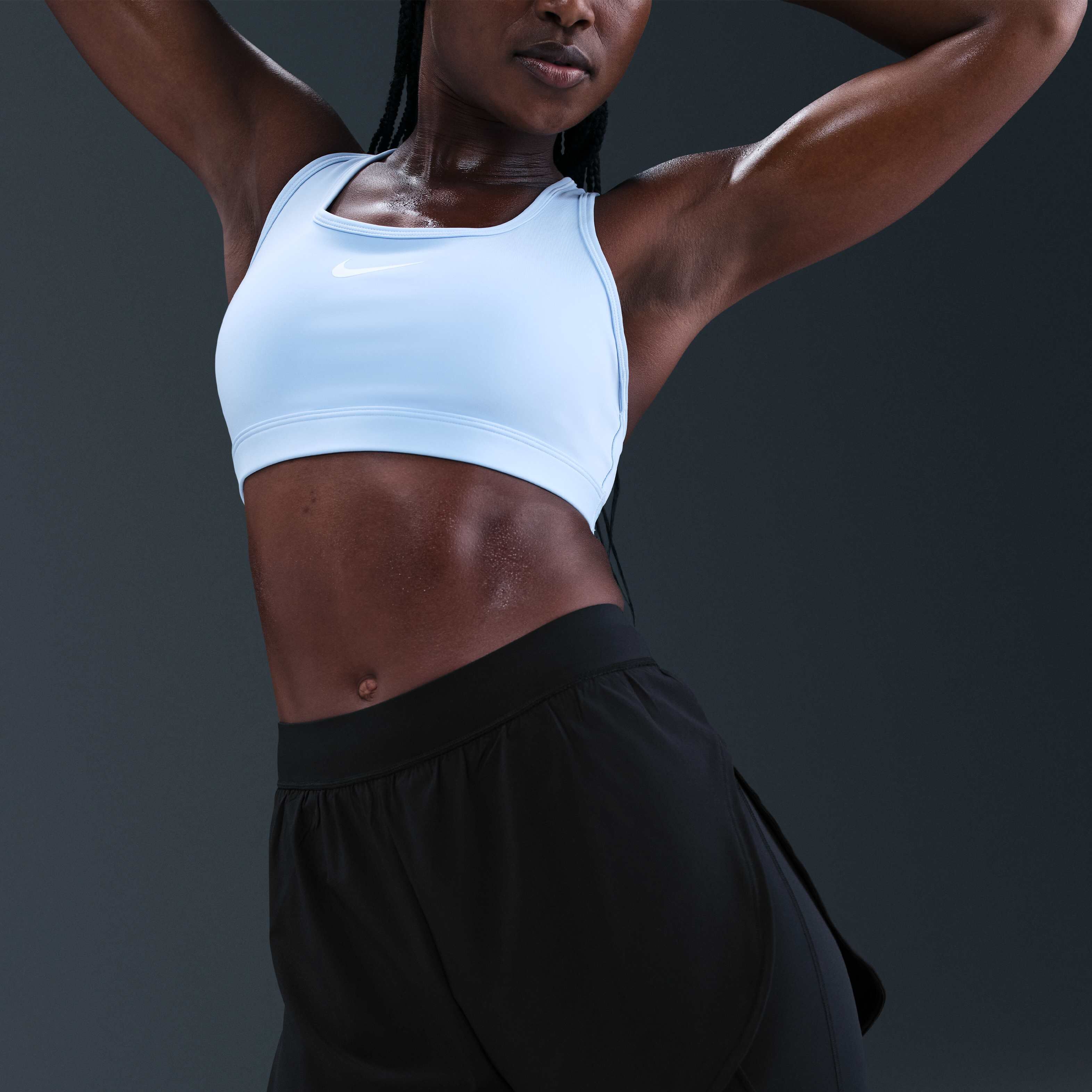 Nike Universa image number 1