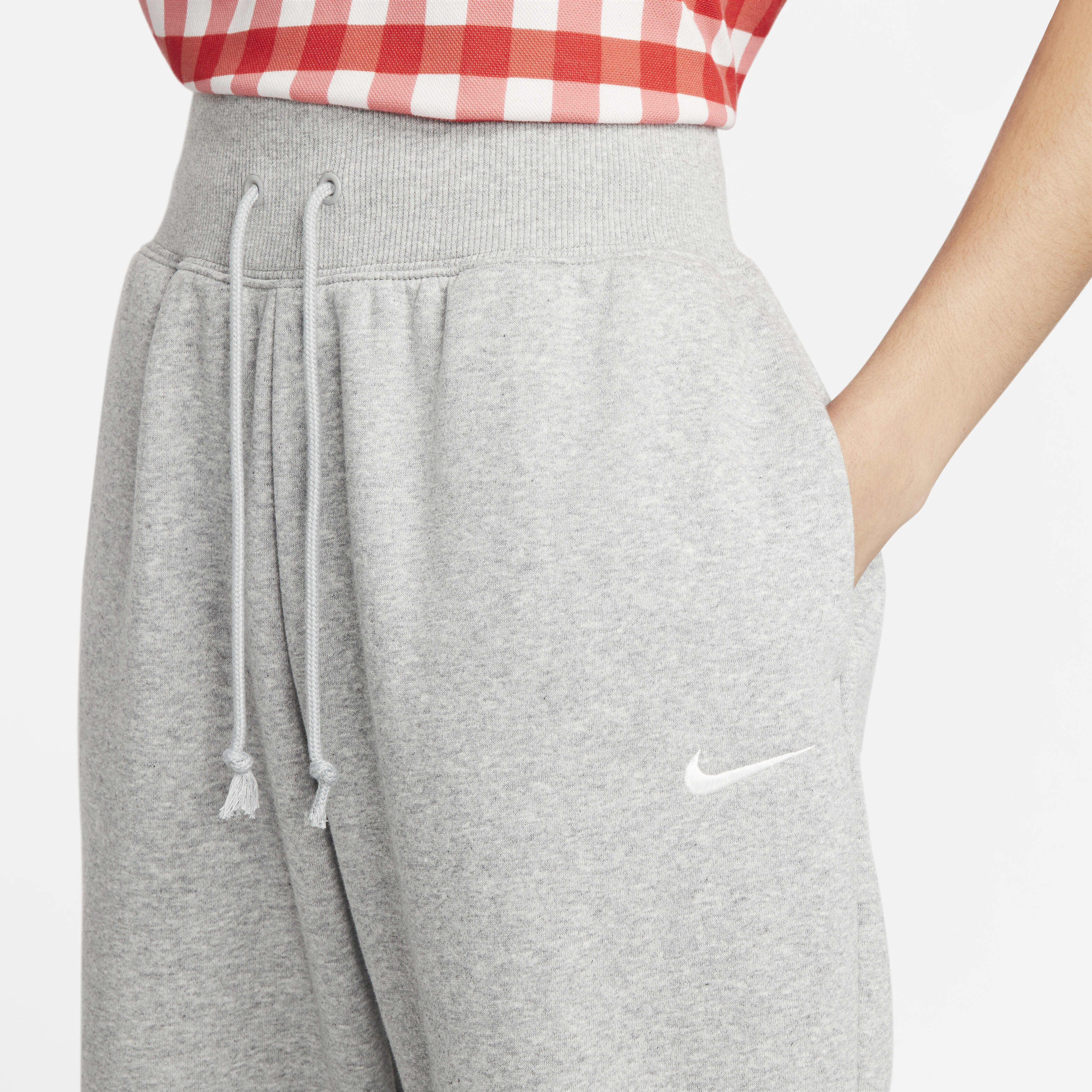 نايكي سبورتسوير فونيكس فليس image number 3