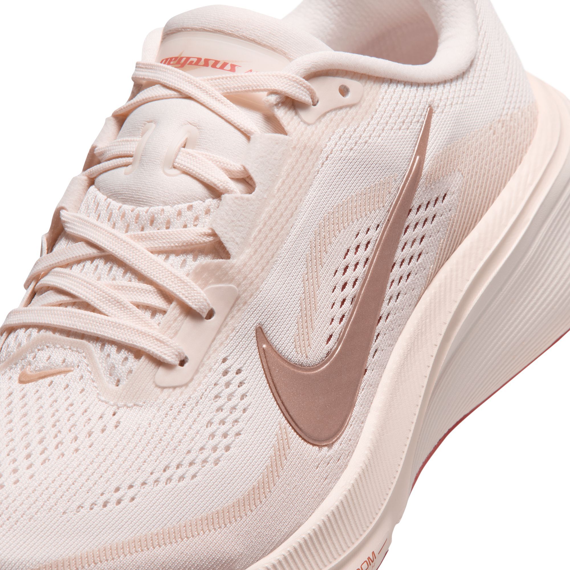 Nike Pegasus 42 image number 9