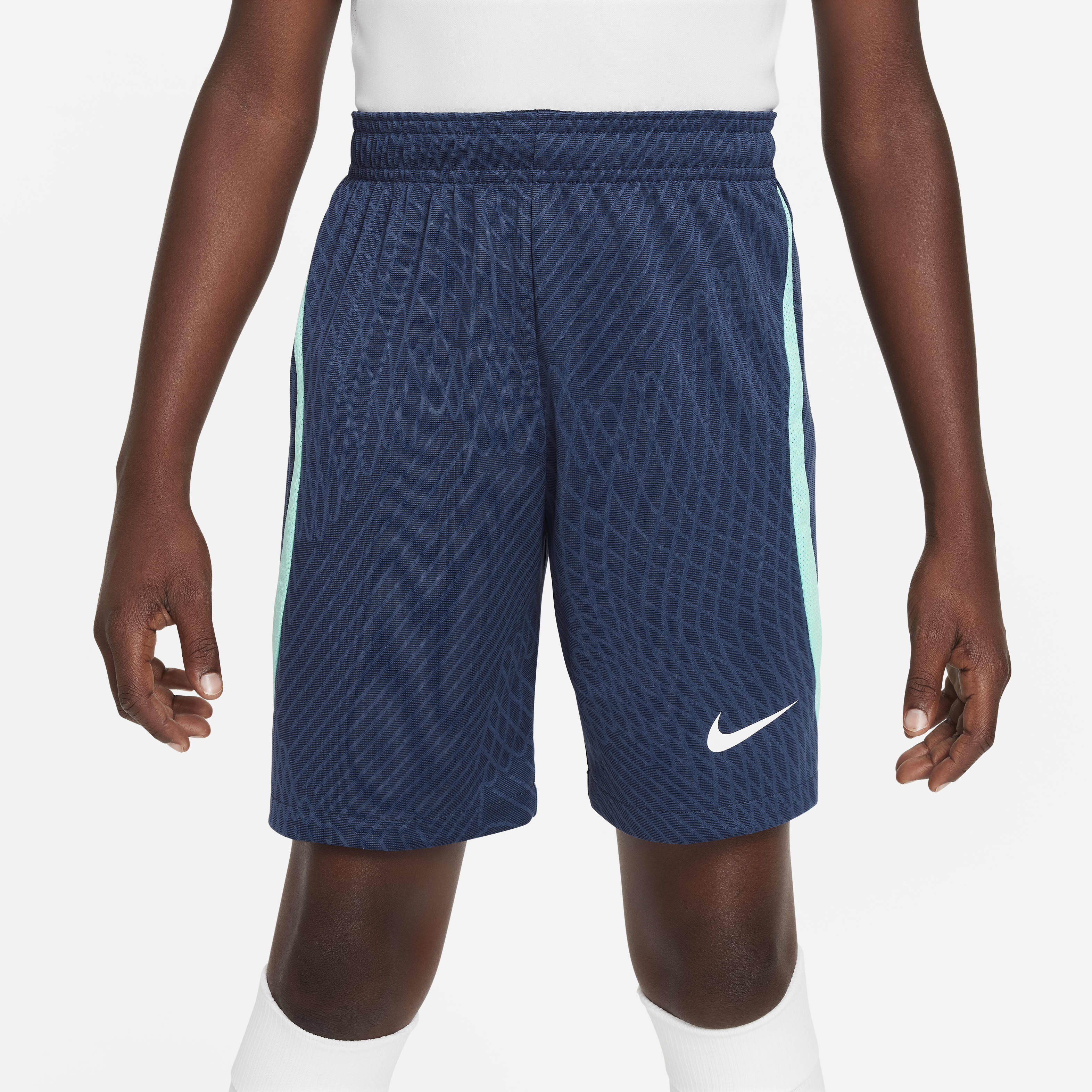 Nike Dri-FIT Strike image number 1